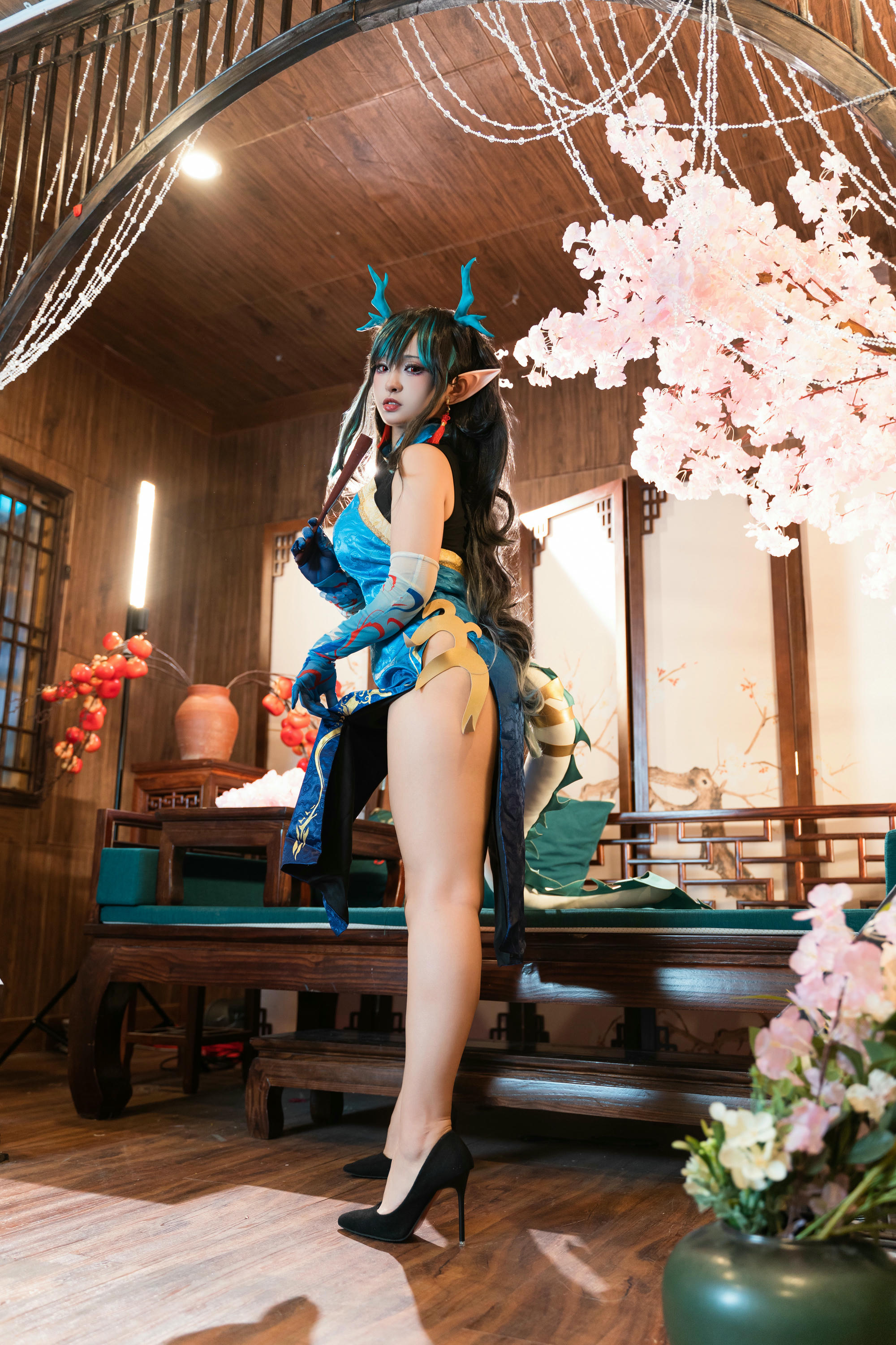 小和甜酒 NO.003 &橙风千雅 年夕旗袍双人御守 [189P 788MB]-明日方舟年夕双人_第4集