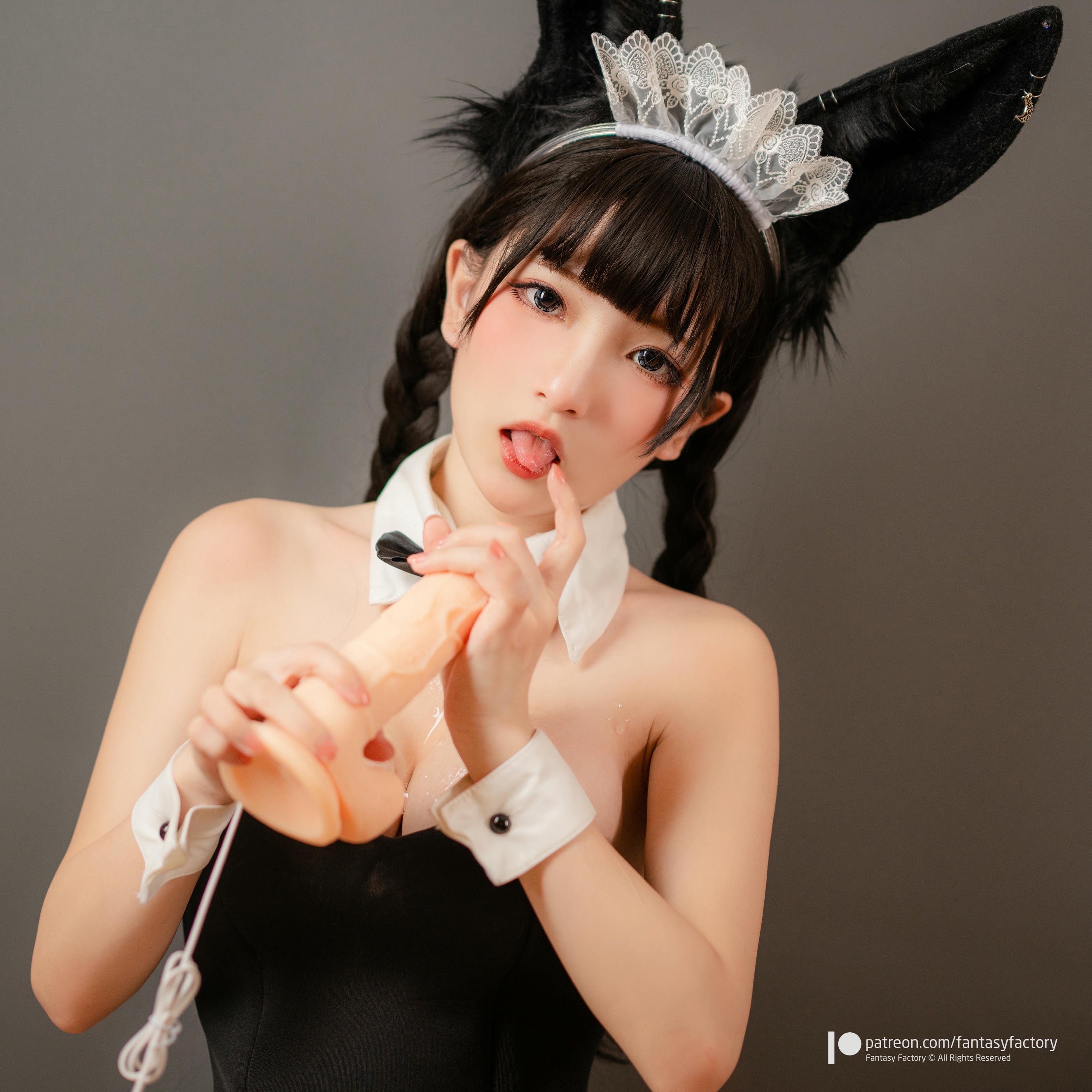 台湾写真模特fantastic小丁-Bunny girl Maid_第1集
