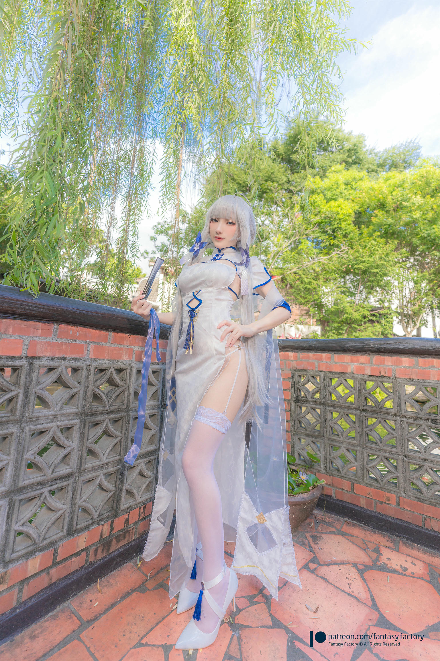 台湾写真模特fantastic小丁-HMS Illustrious Aircraft Carrier cheongsam_第1集