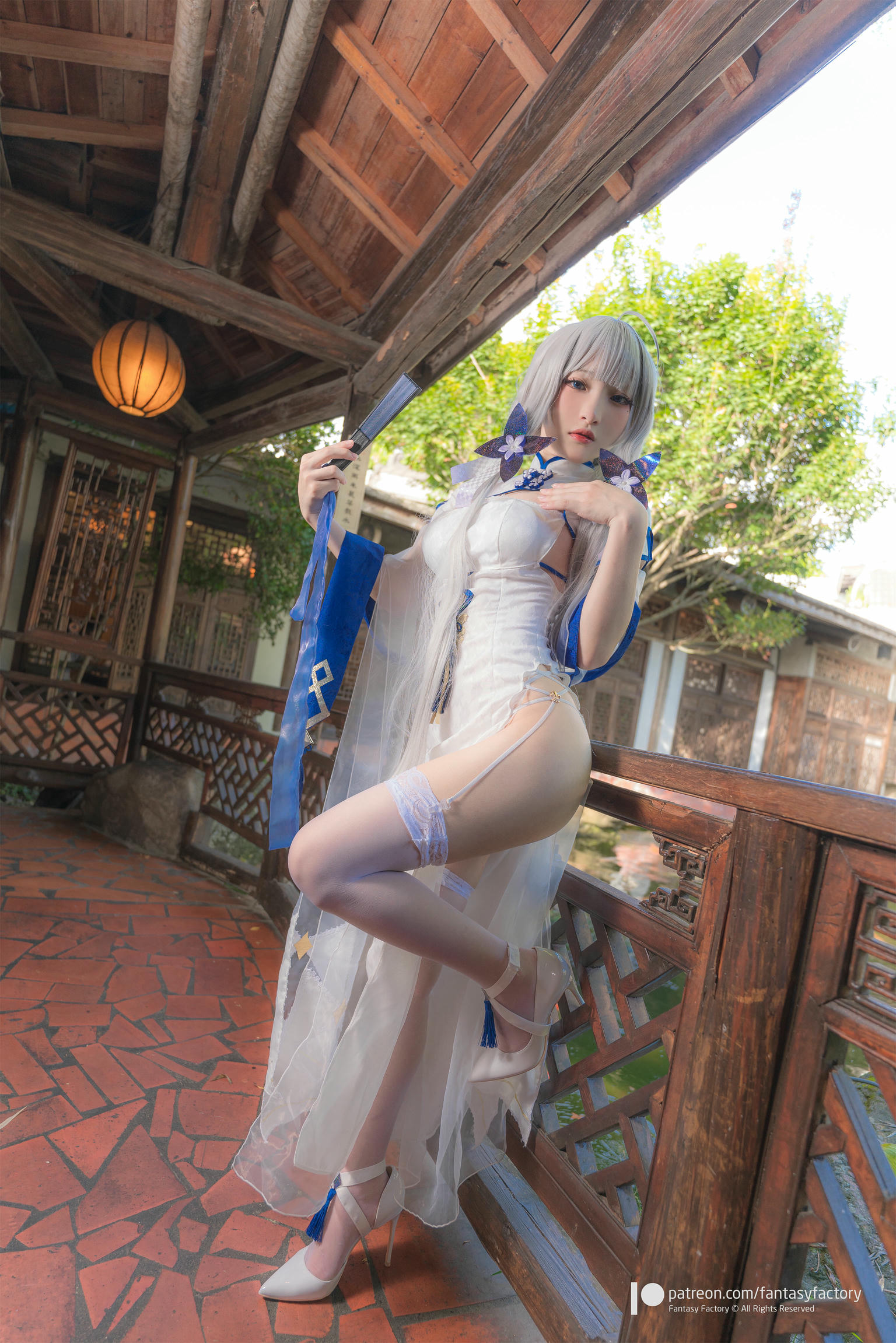 台湾写真模特fantastic小丁-HMS Illustrious Aircraft Carrier cheongsam_第1集