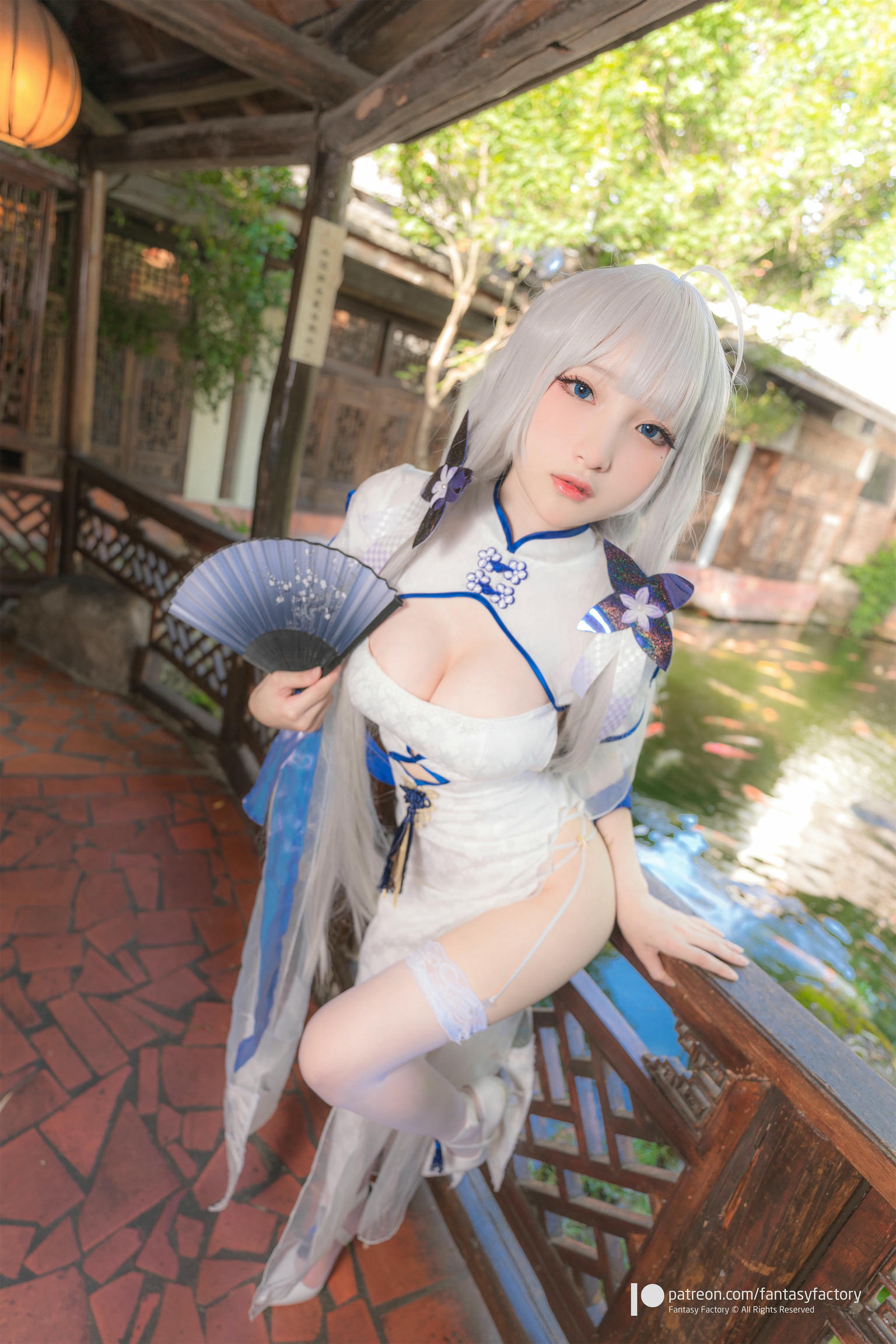 台湾写真模特fantastic小丁-HMS Illustrious Aircraft Carrier cheongsam_第1集