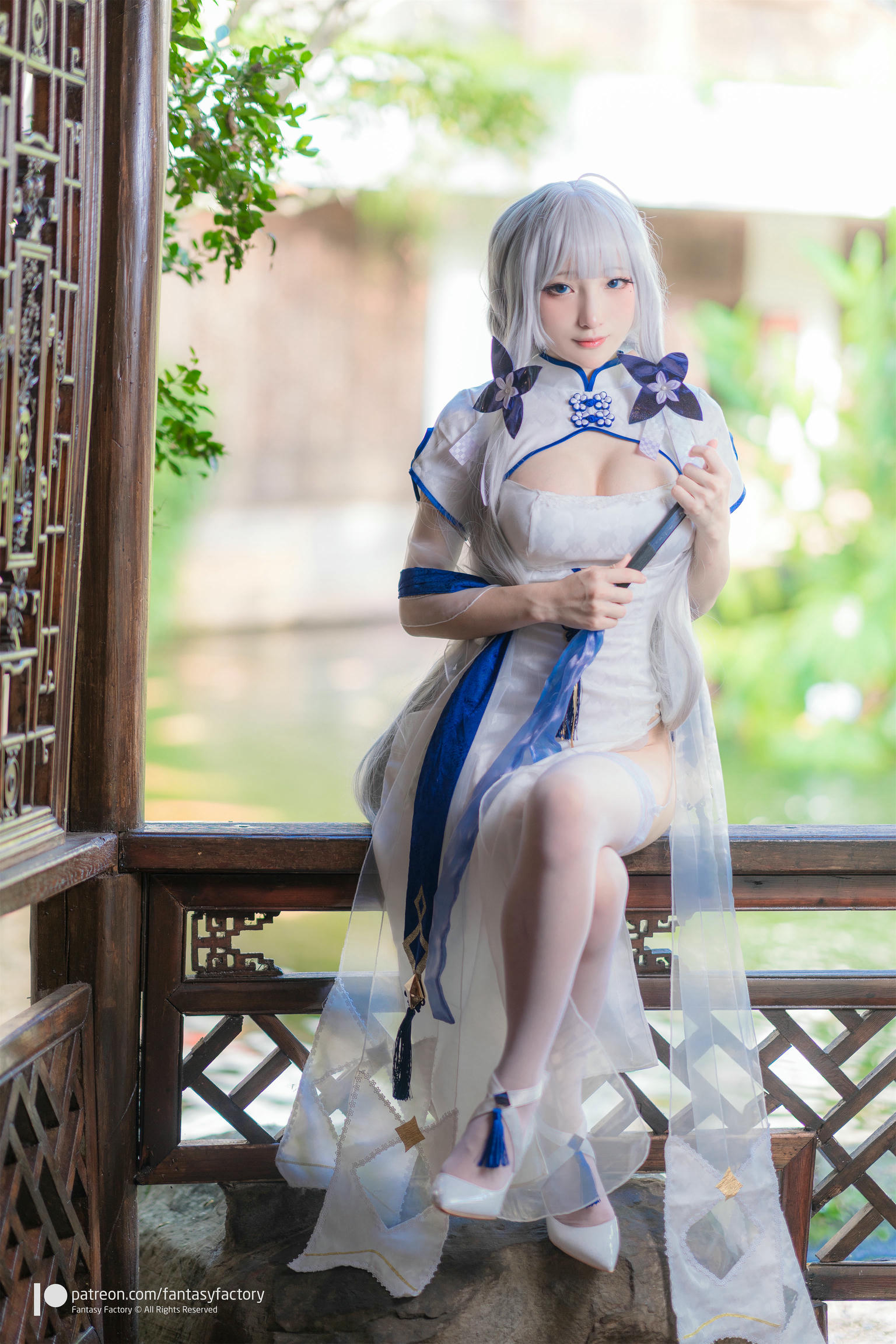 台湾写真模特fantastic小丁-HMS Illustrious Aircraft Carrier cheongsam_第2集
