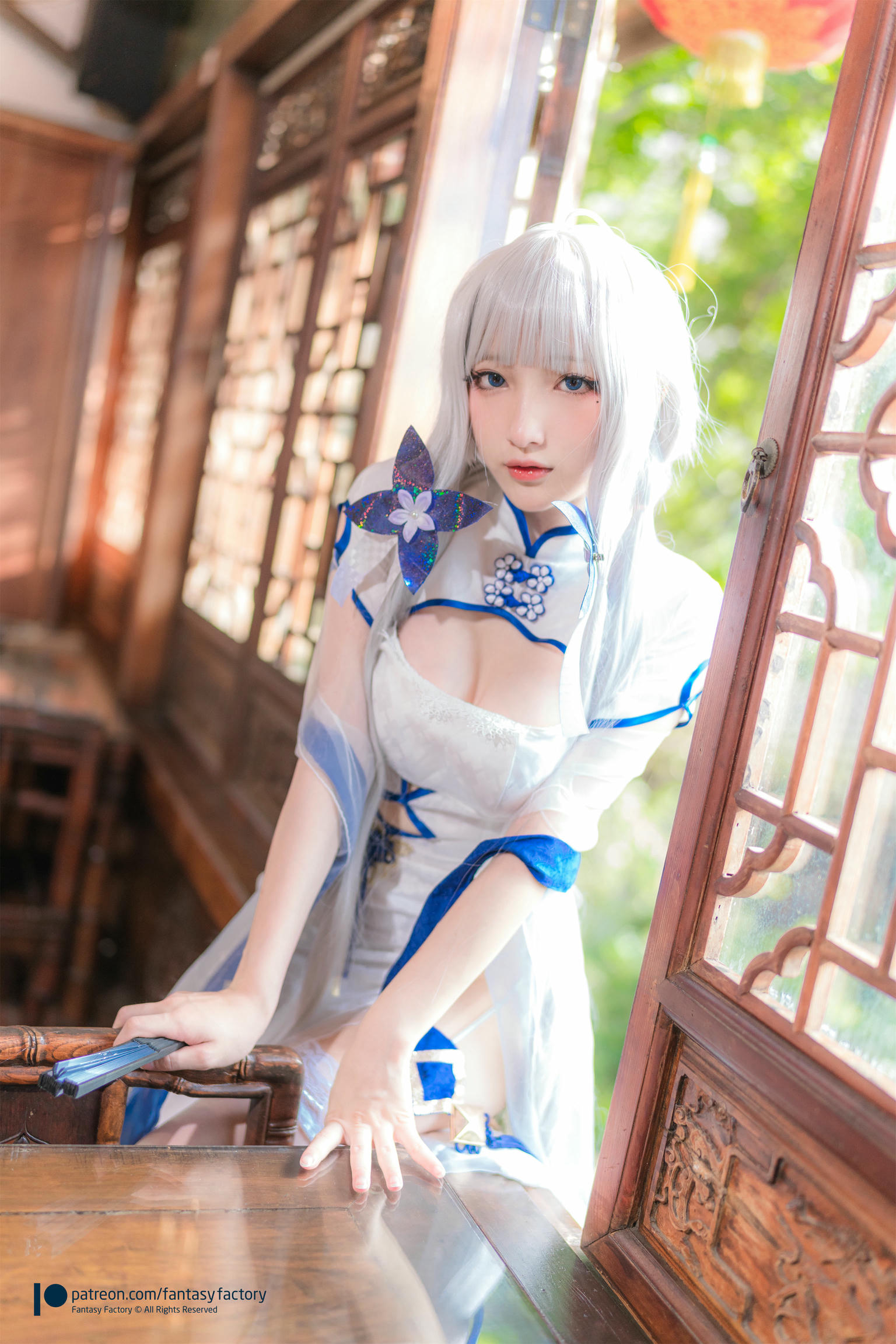 台湾写真模特fantastic小丁-HMS Illustrious Aircraft Carrier cheongsam_第2集