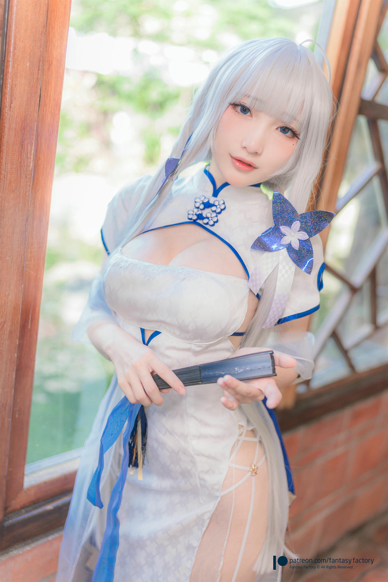 台湾写真模特fantastic小丁-HMS Illustrious Aircraft Carrier cheongsam_第1集