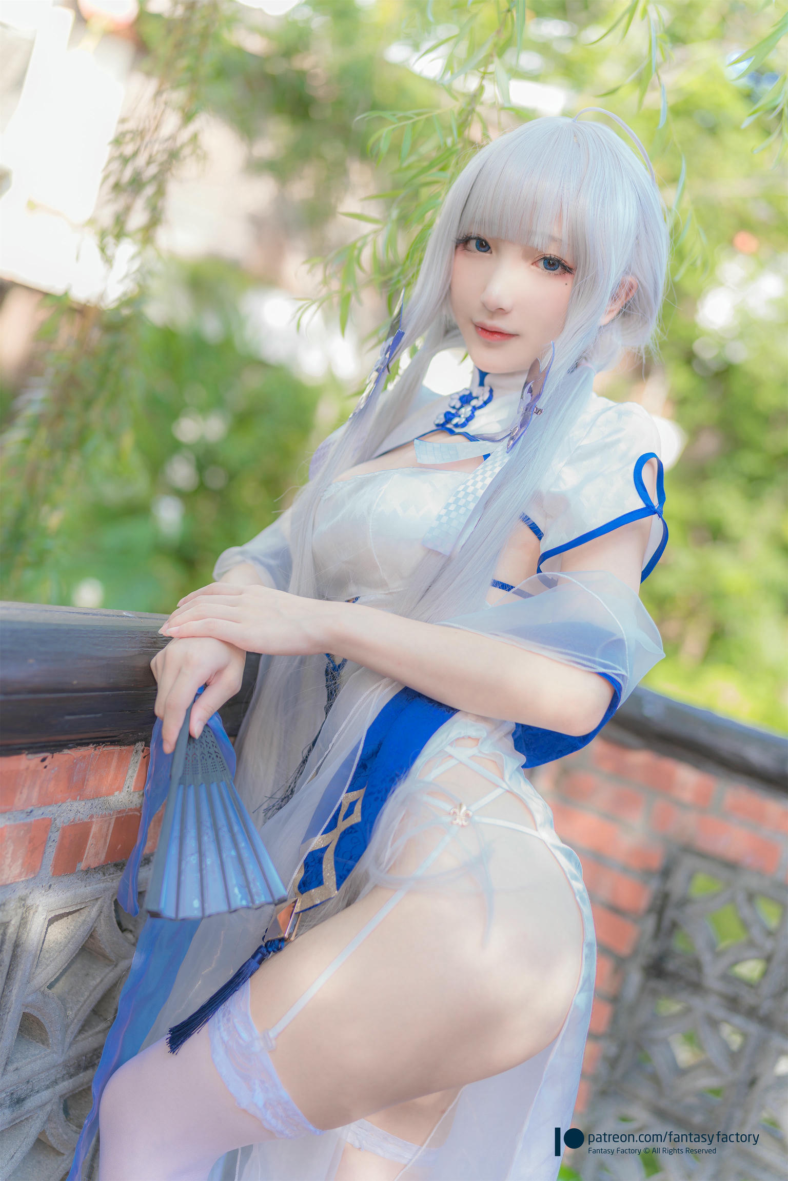 台湾写真模特fantastic小丁-HMS Illustrious Aircraft Carrier cheongsam_第1集