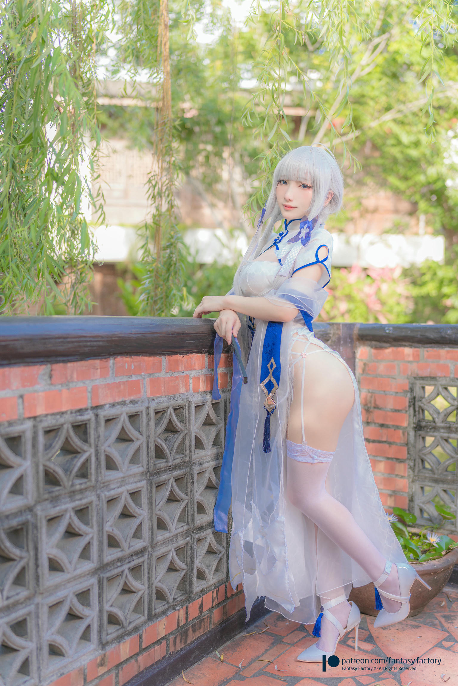 台湾写真模特fantastic小丁-HMS Illustrious Aircraft Carrier cheongsam_第1集
