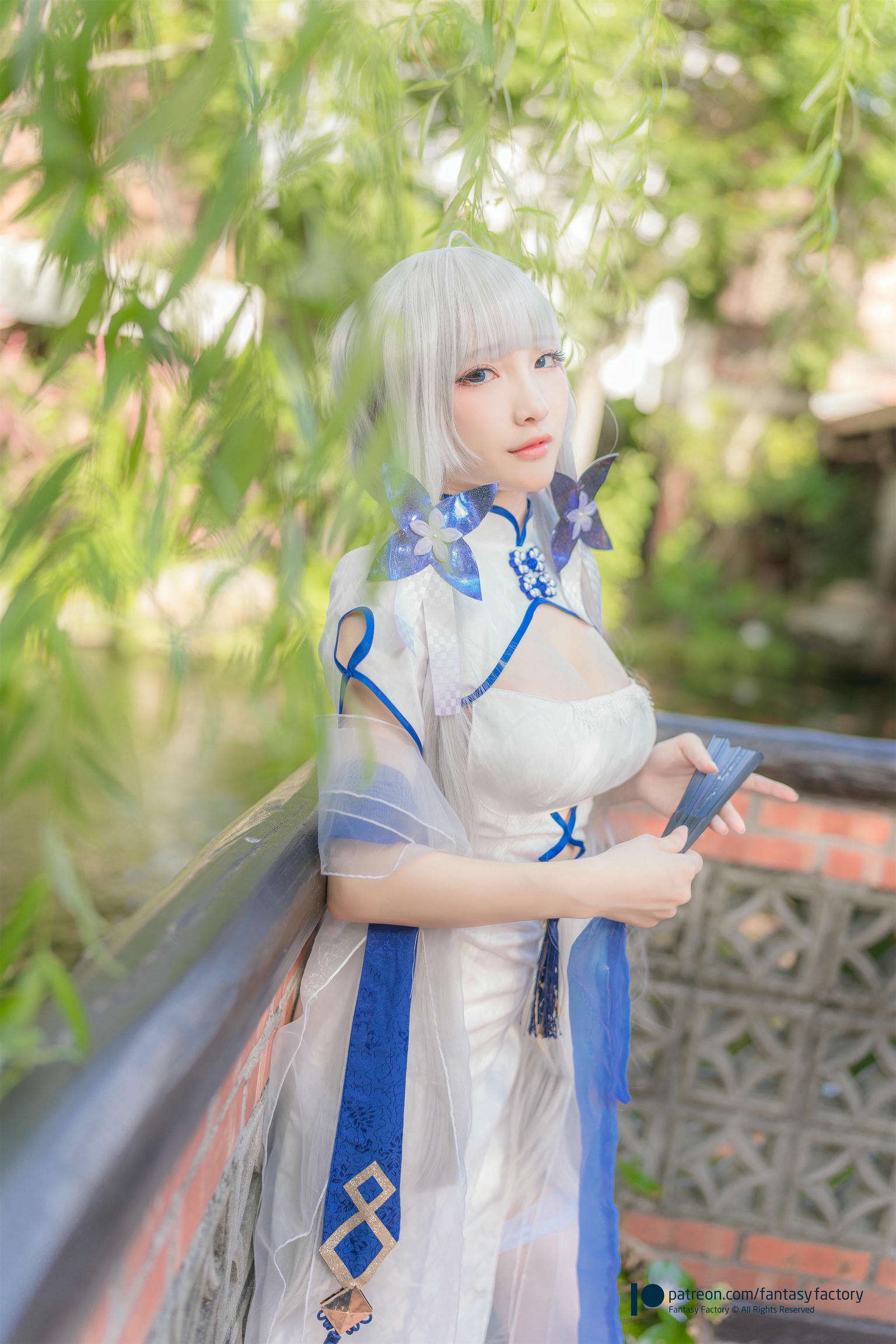 台湾写真模特fantastic小丁-HMS Illustrious Aircraft Carrier cheongsam_第1集