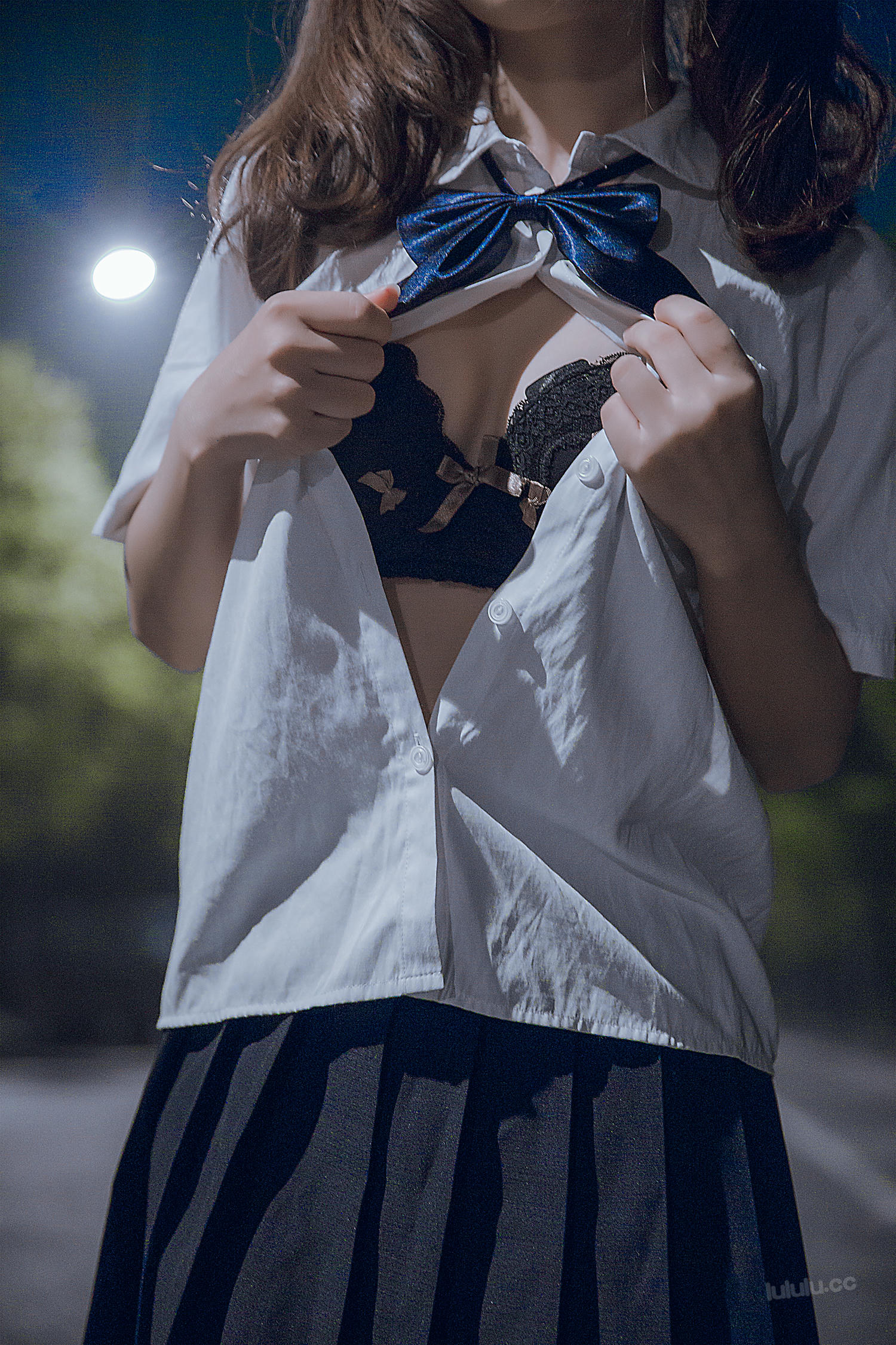小鸟酱-豪華版pure black outdoor [42P+2V]_第1集