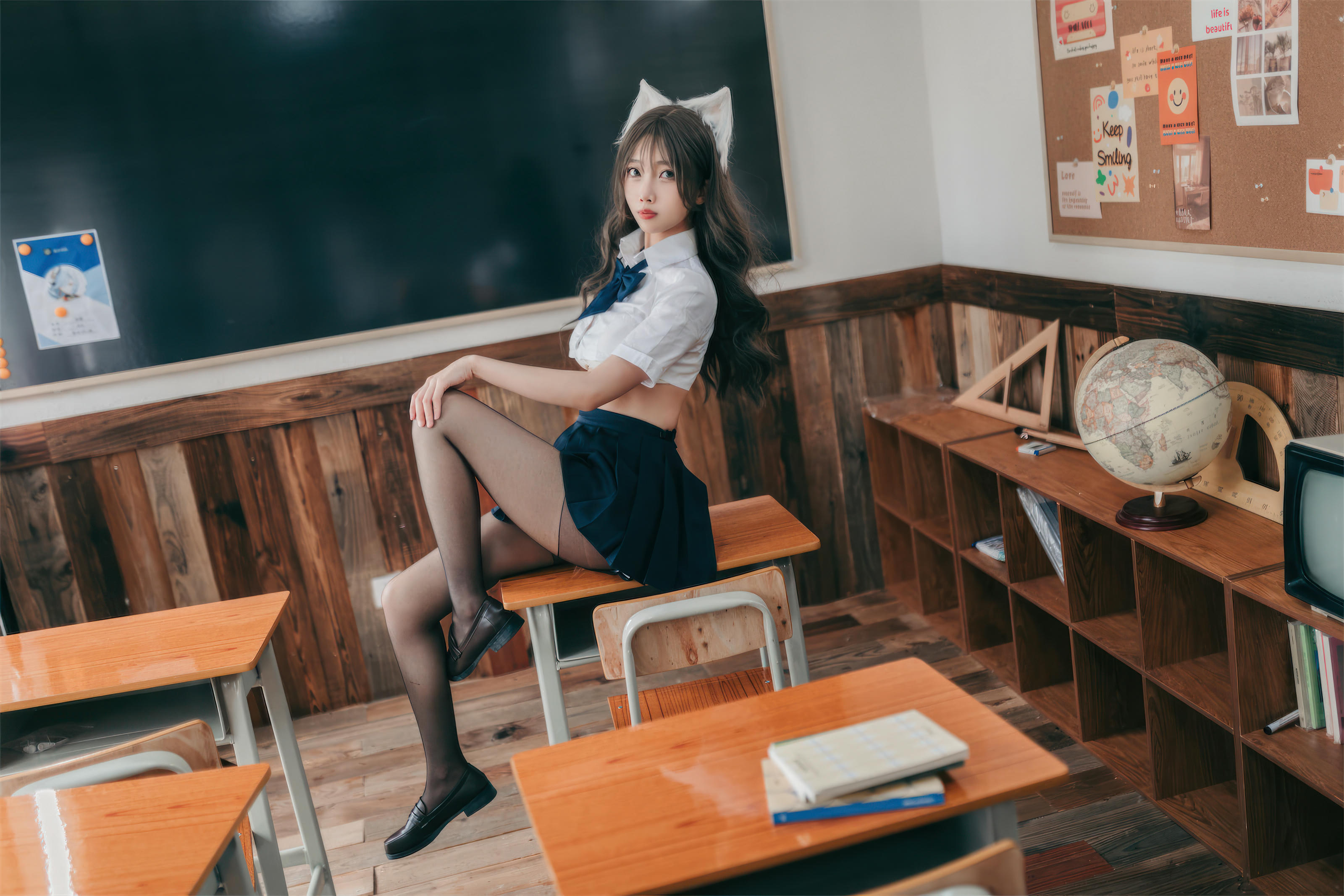 杏仁曲奇 NO.014 生徒会坏猫猫 [52P-294MB]_第1集