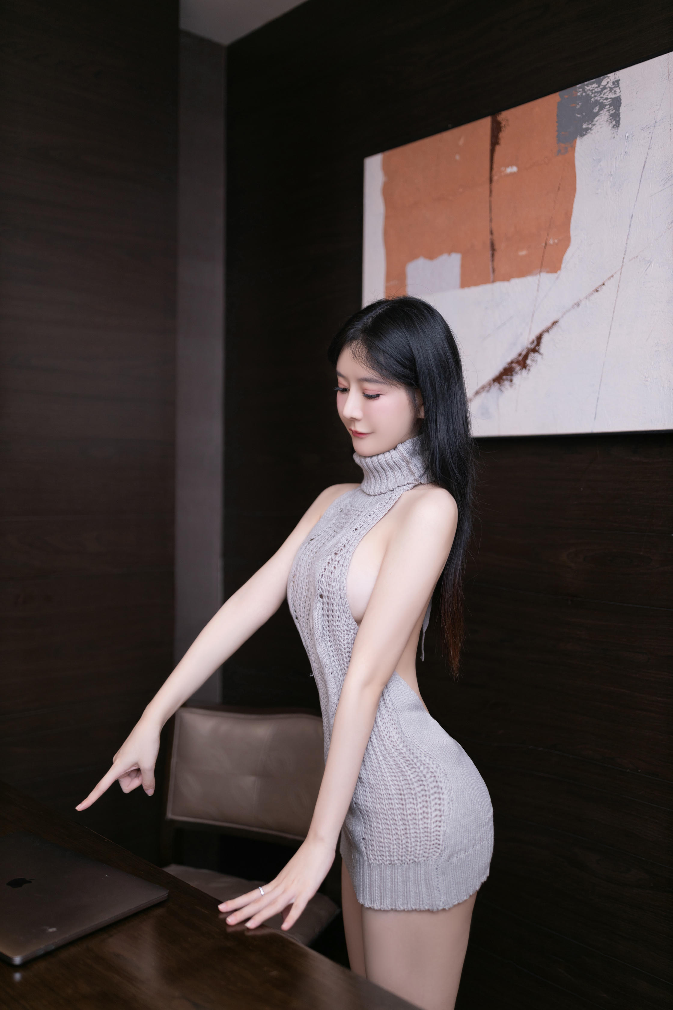 谢小蒽(幼幼) 露背毛衣[100P／1.13GB]-打赏图_第1集