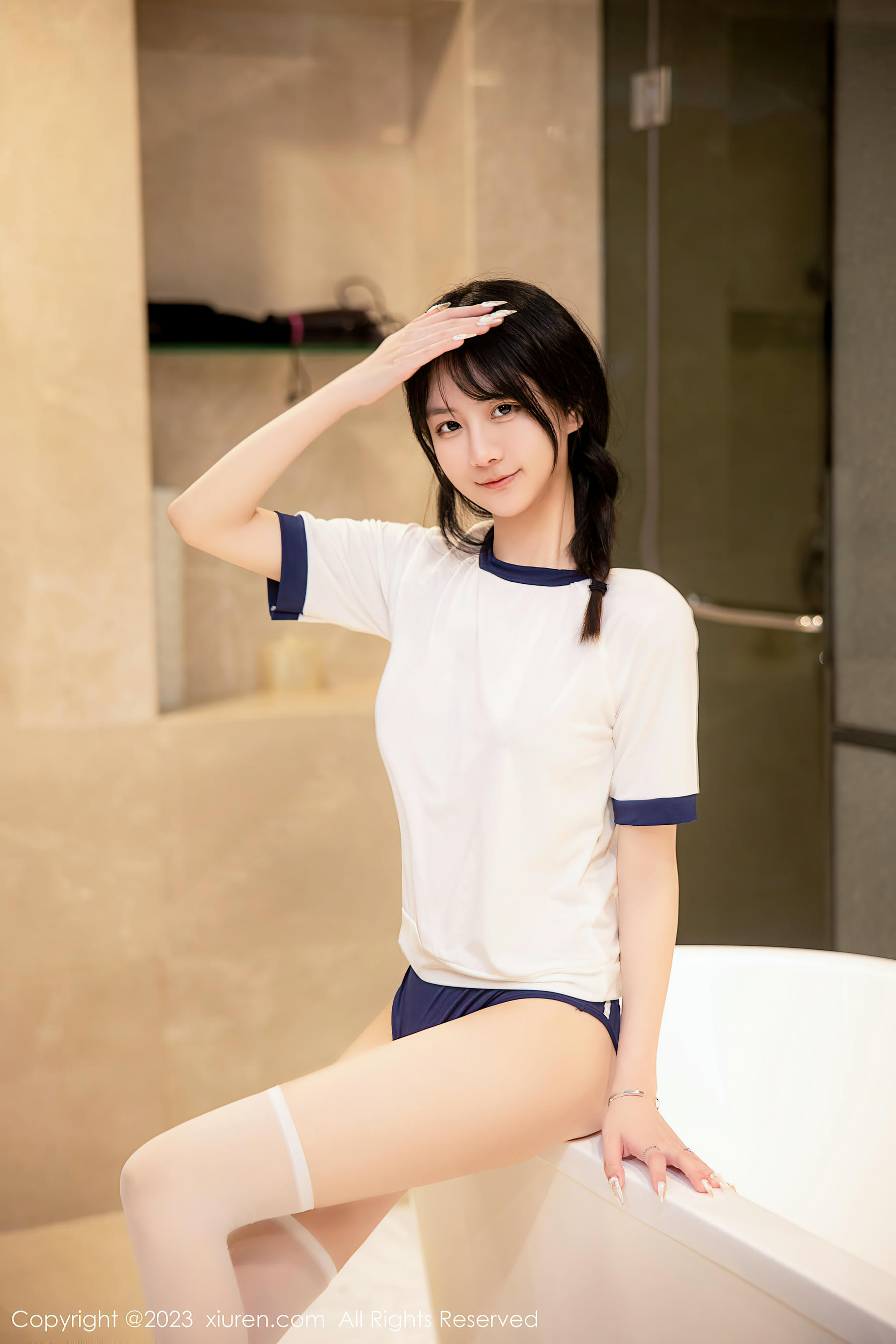 谢小蒽(幼幼)-XIUREN NO.6447 运动短裤 [87P]_第1集