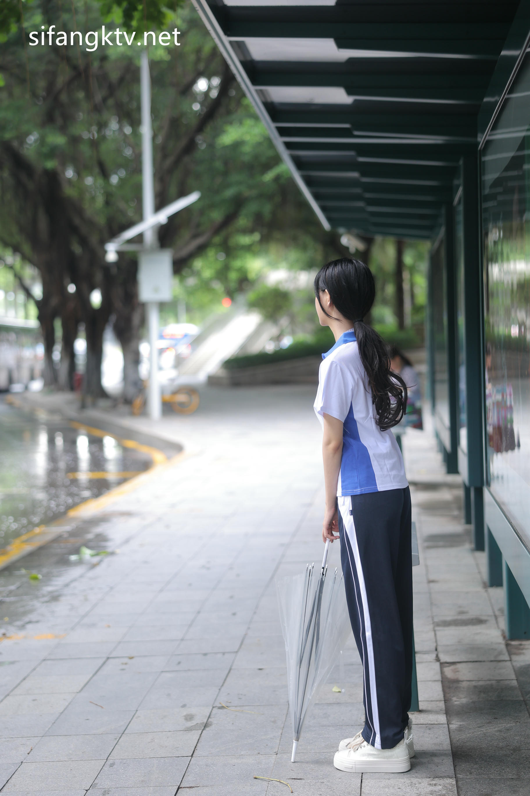 谢小蒽(幼幼)-XIUREN NO.7085 学生制服 [161P+4V 1.68 GB]_第1集