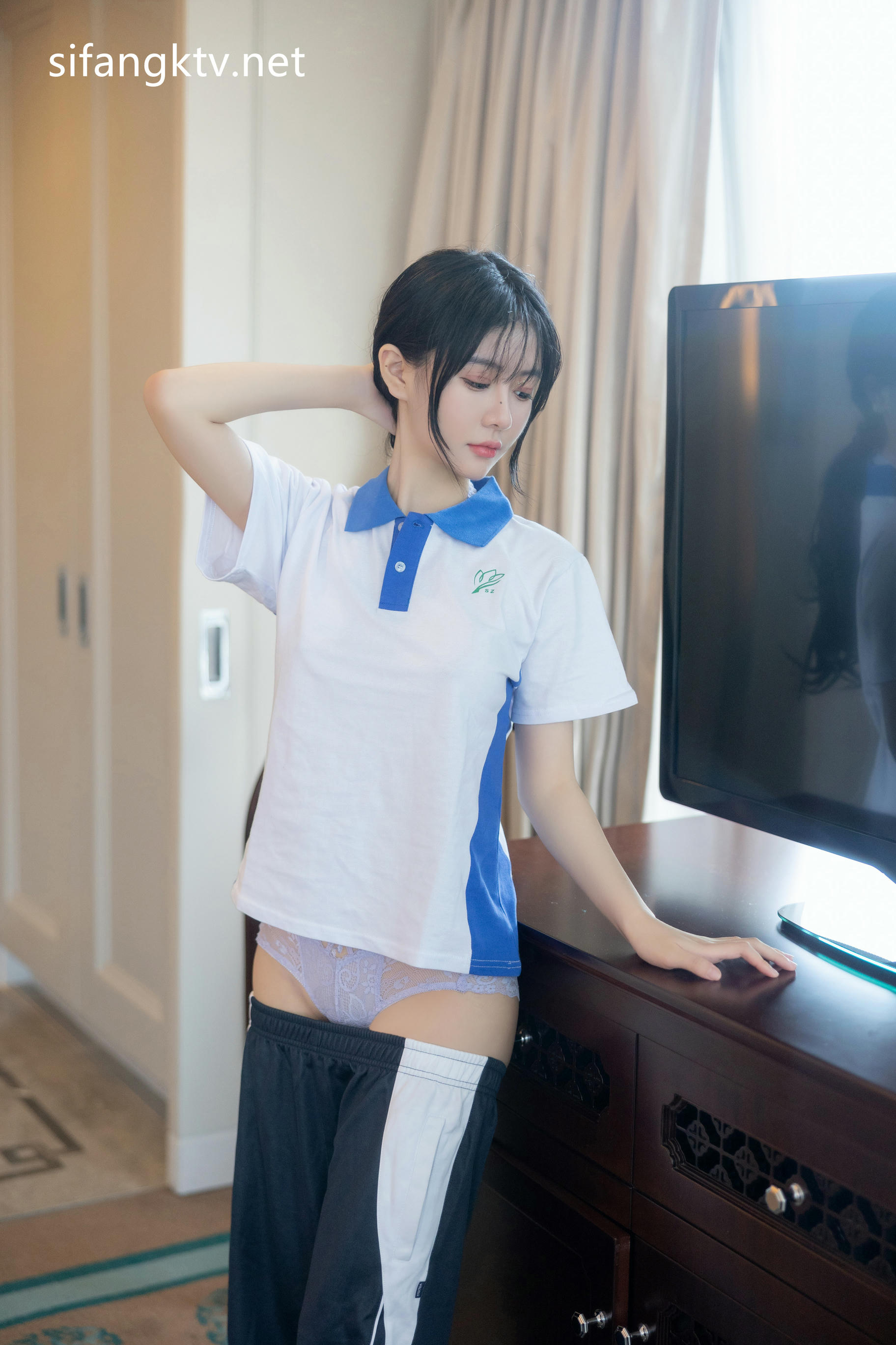 谢小蒽(幼幼)-XIUREN NO.7085 学生制服 [161P+4V 1.68 GB]_第3集