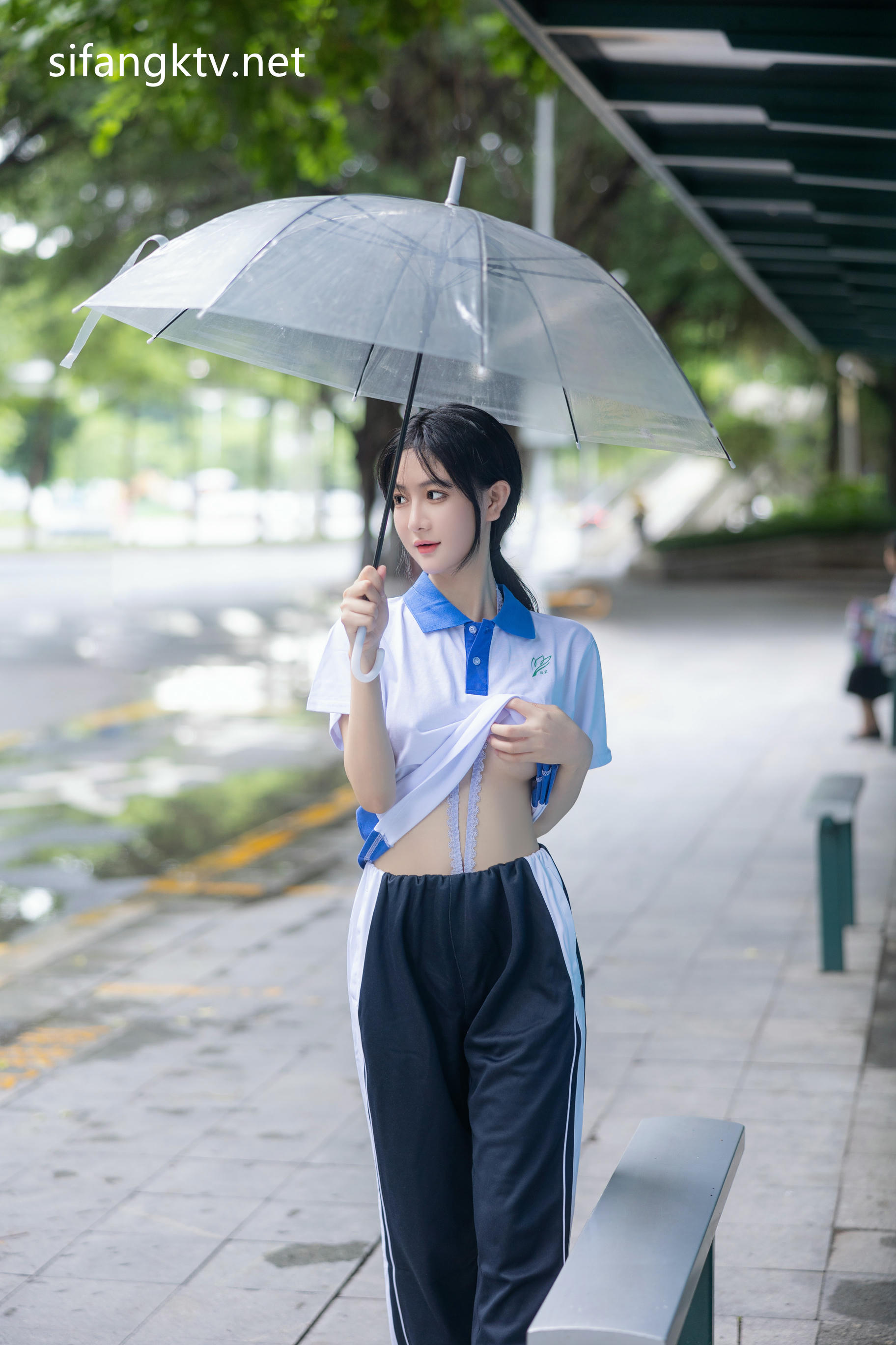 谢小蒽(幼幼)-XIUREN NO.7085 学生制服 [161P+4V 1.68 GB]_第1集