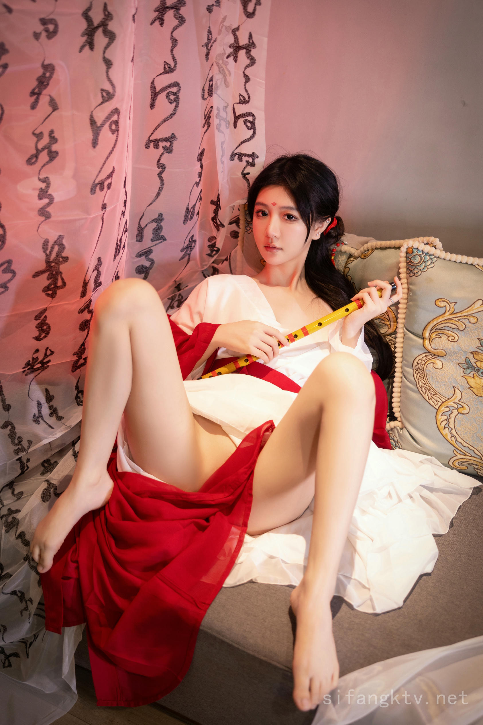 谢小蒽(幼幼)-XIUREN NO.7192 古装 [142P+5V 2.59 GB]_第2集
