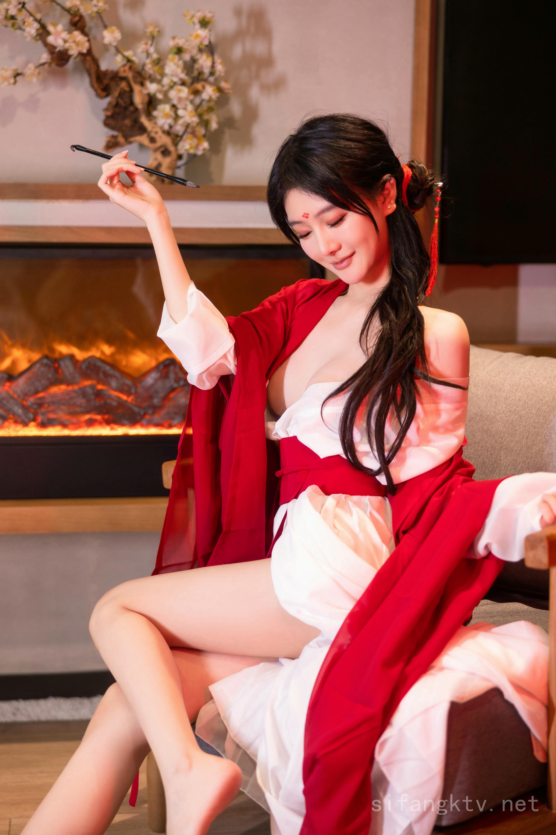 谢小蒽(幼幼)-XIUREN NO.7192 古装 [142P+5V 2.59 GB]_第4集
