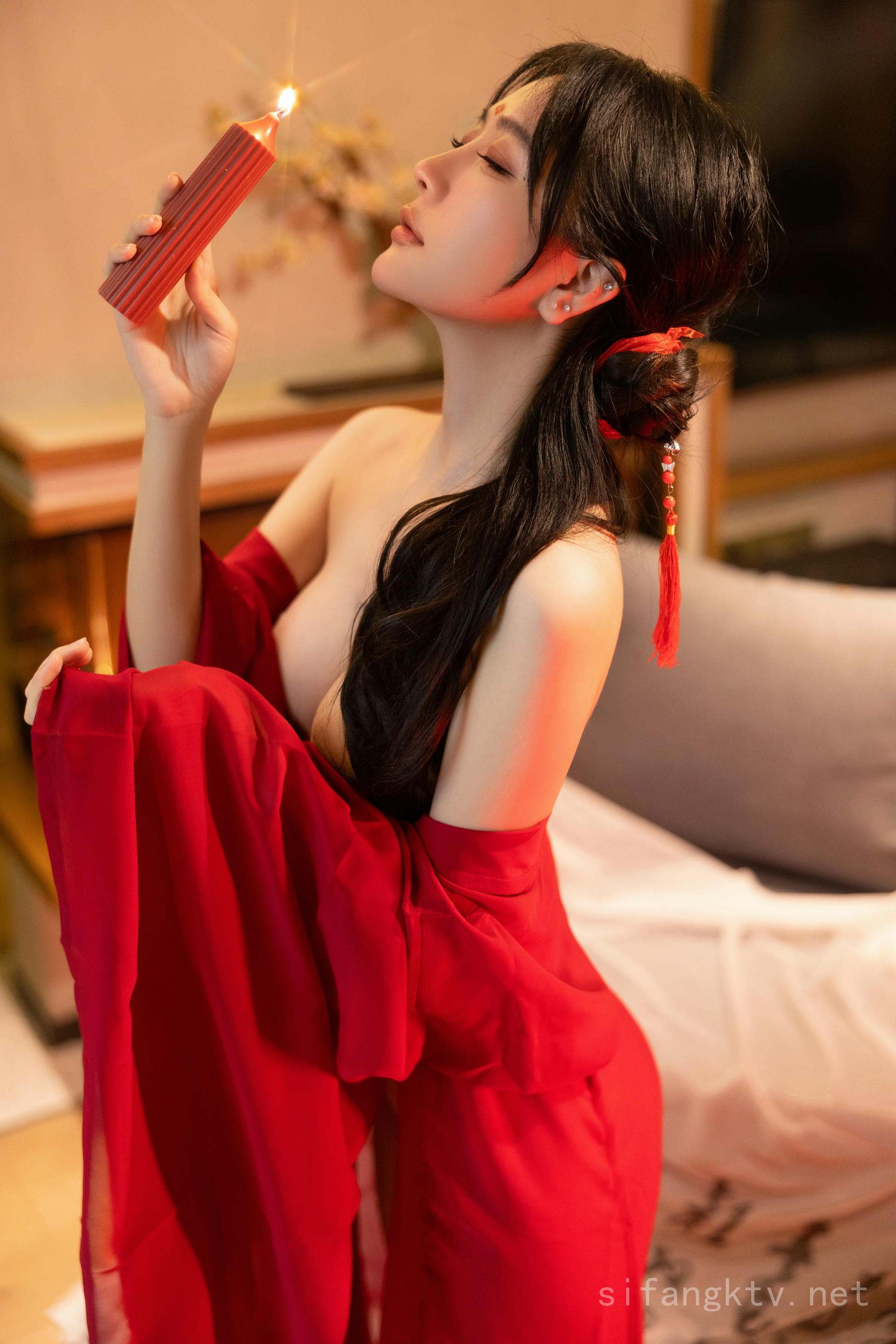 谢小蒽(幼幼)-XIUREN NO.7192 古装 [142P+5V 2.59 GB]_第5集
