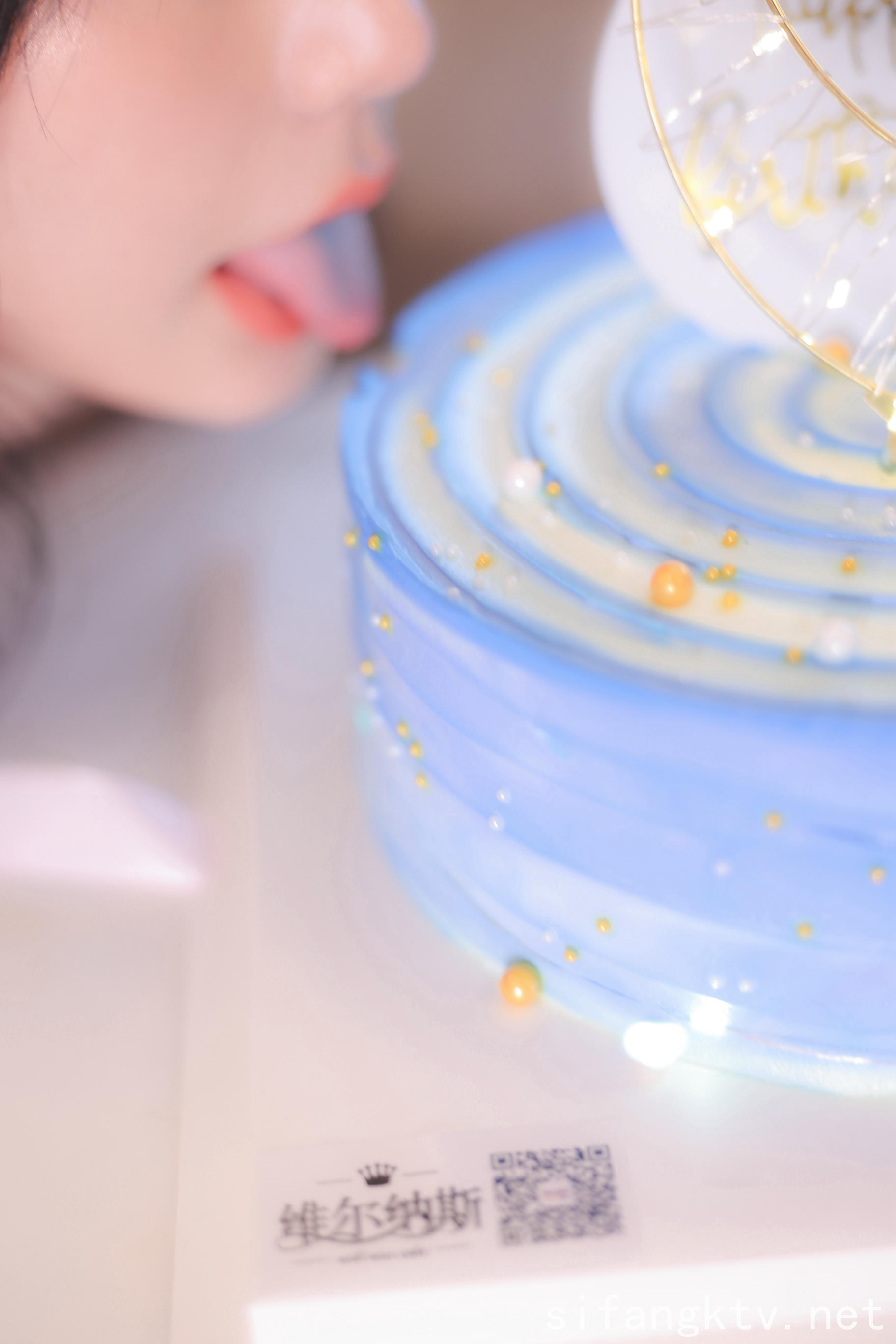 谢小蒽(幼幼)-XIUREN NO.7348 生日聚会 [115P+4V 1.97 GB]_第4集