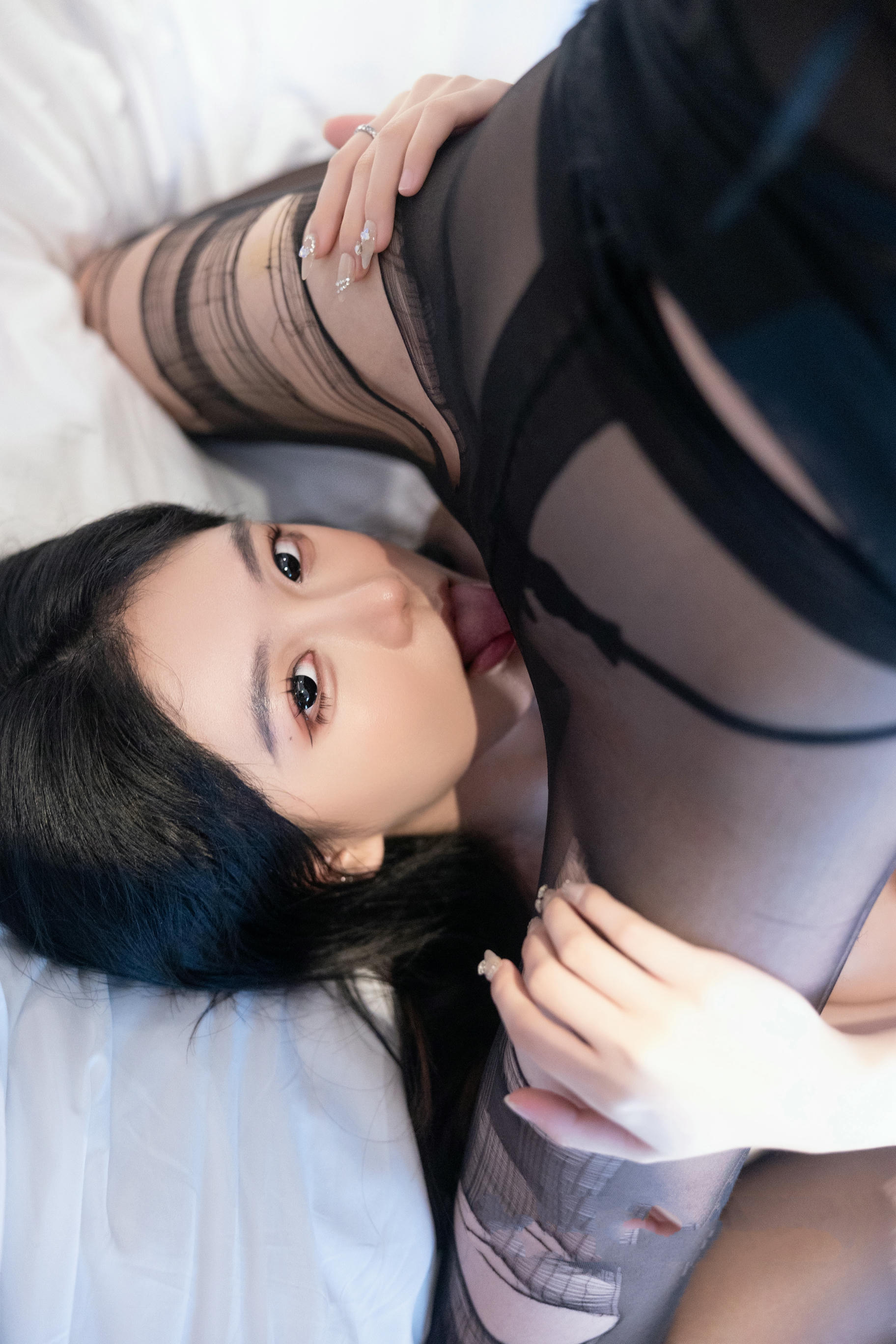 谢小蒽 互撕黑丝 [161P+6V／3.18GB]_第6集