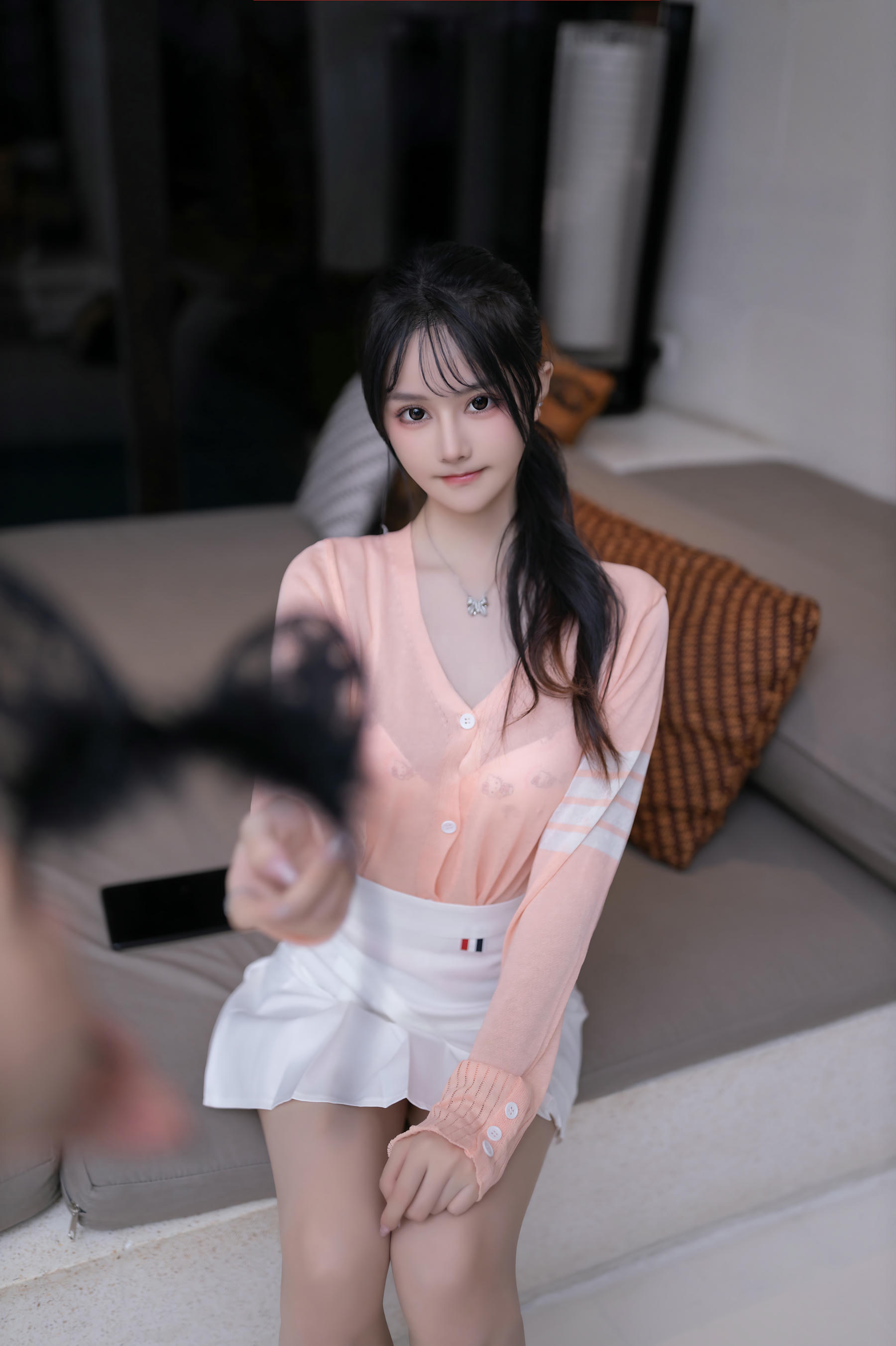 谢小蒽(幼幼) 上门的学妹 [100P422MB]_第2集