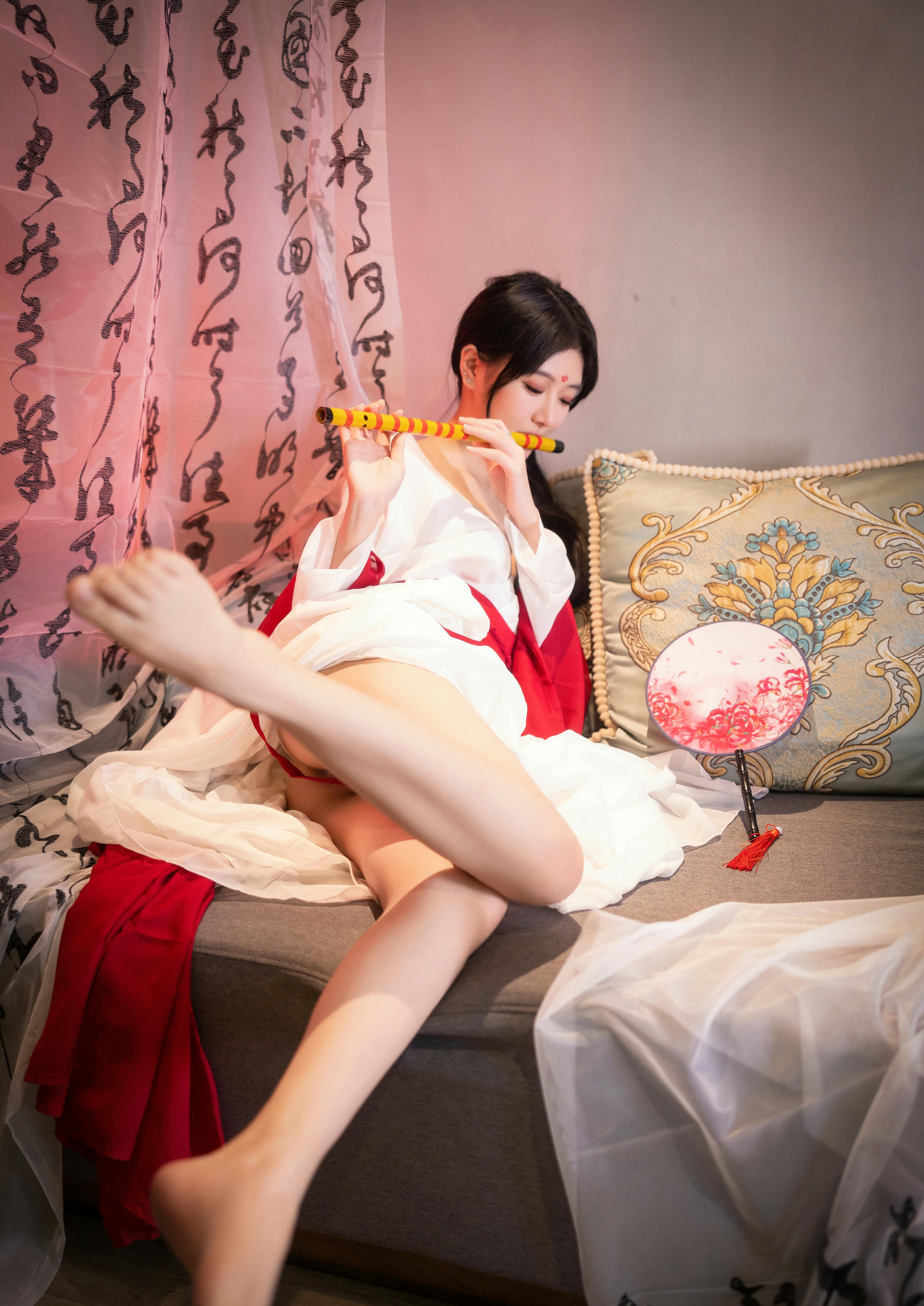 谢小蒽(幼幼) 古风长笛写真[142P／1.20GB]_第2集