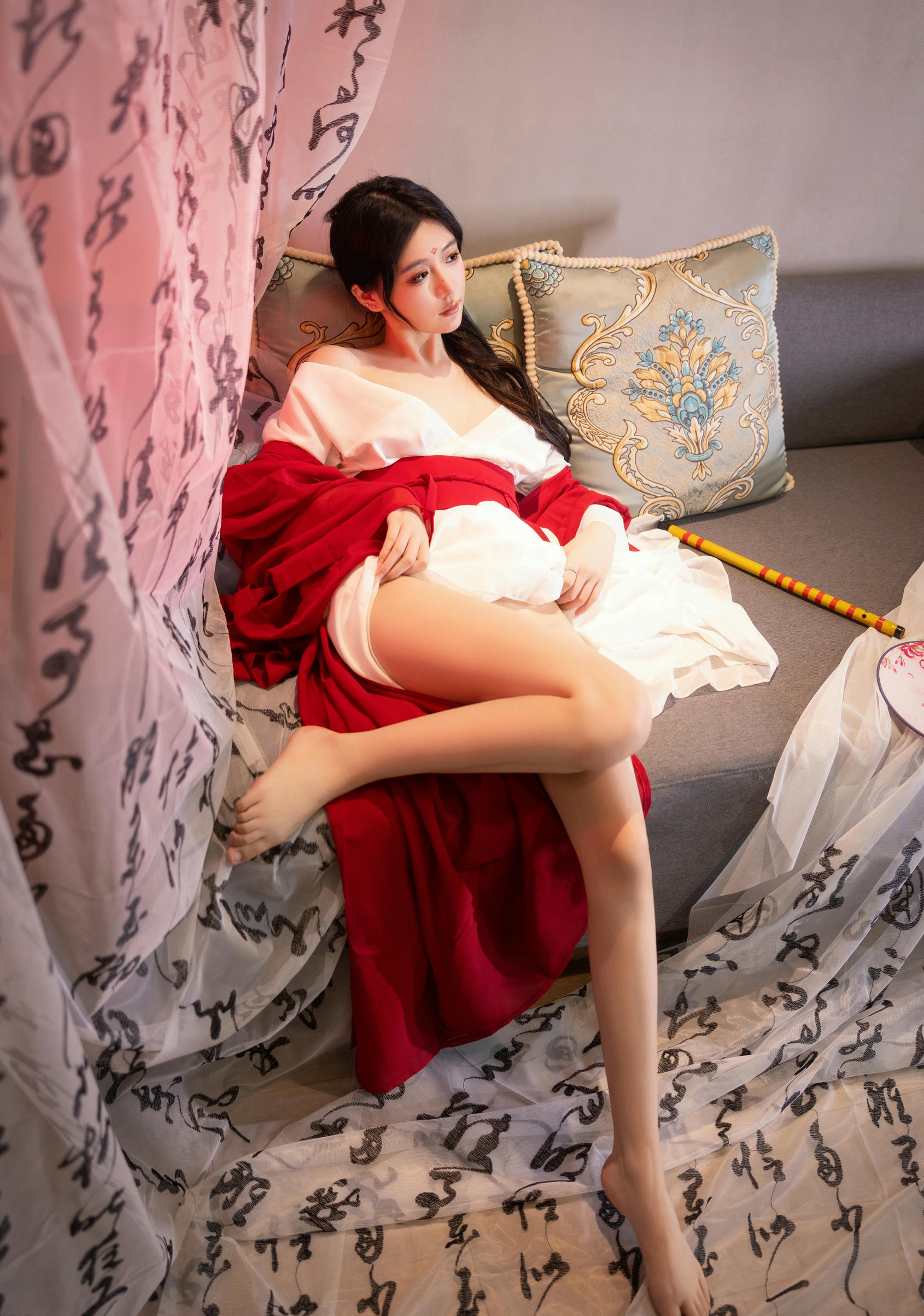 谢小蒽(幼幼) 古风长笛写真[142P／1.20GB]_第2集