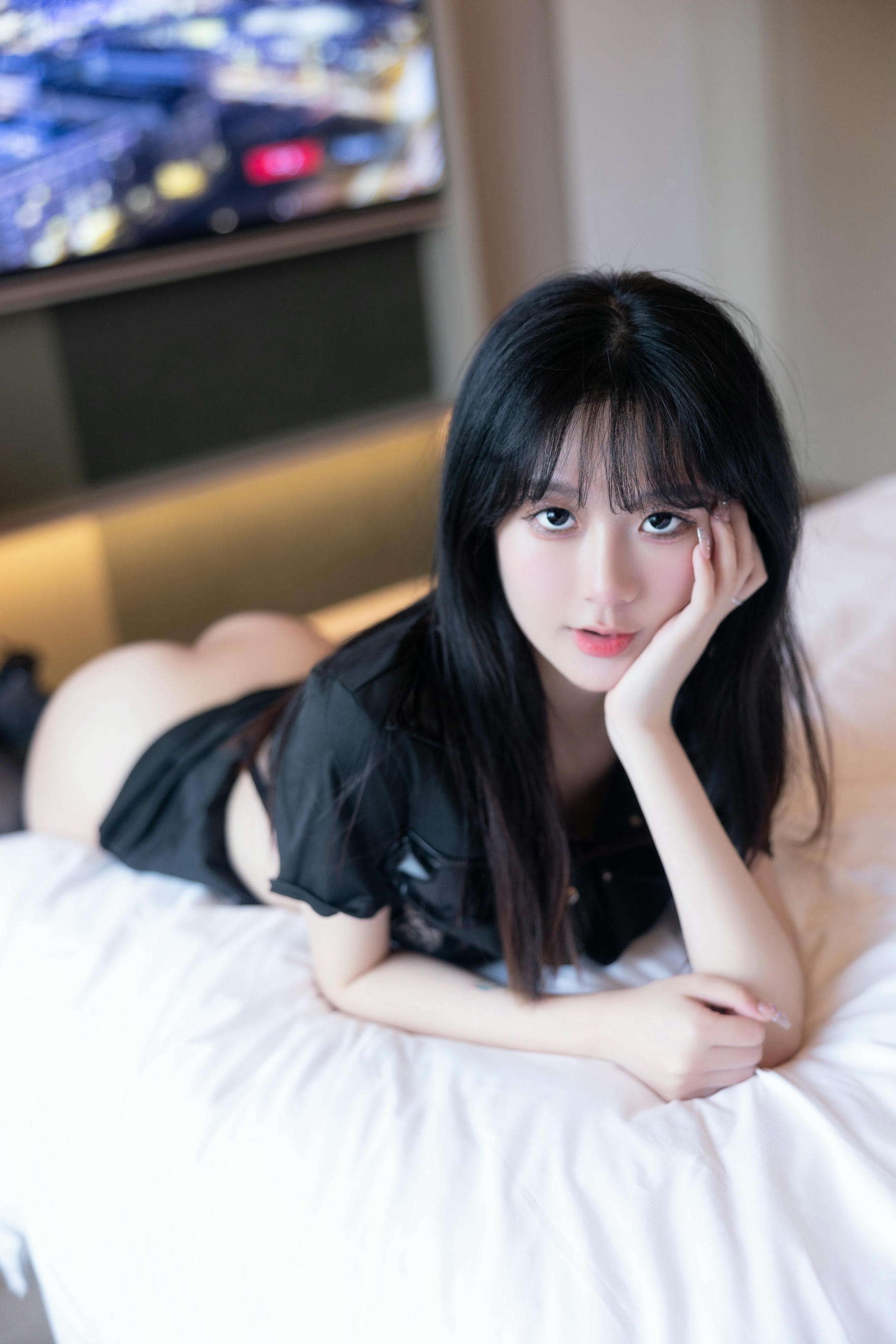 谢小蒽(幼幼) 情趣女警[113P／933MB]_第5集