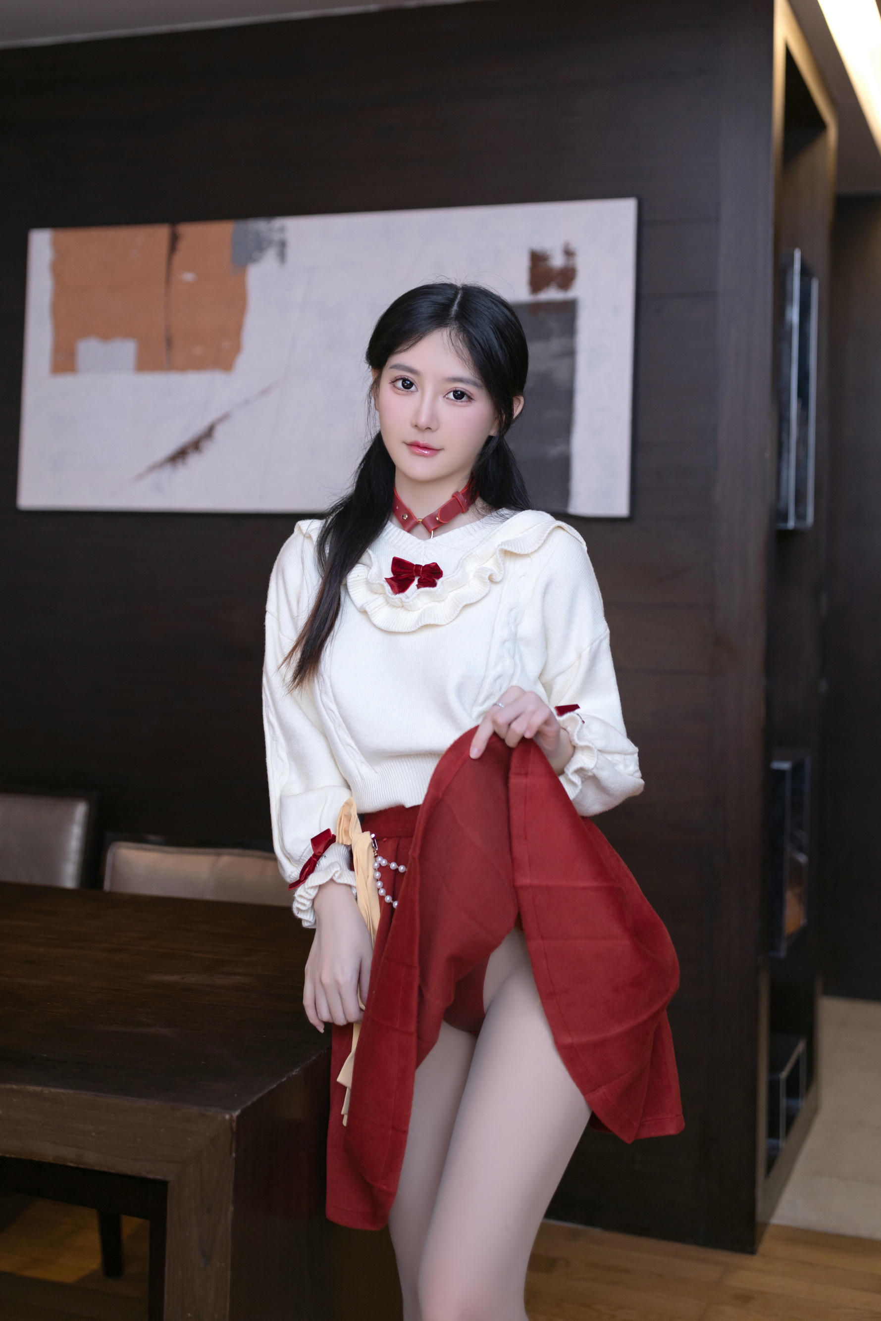 谢小蒽(幼幼) 新年特写 红色束缚[56P／751MB]_第1集