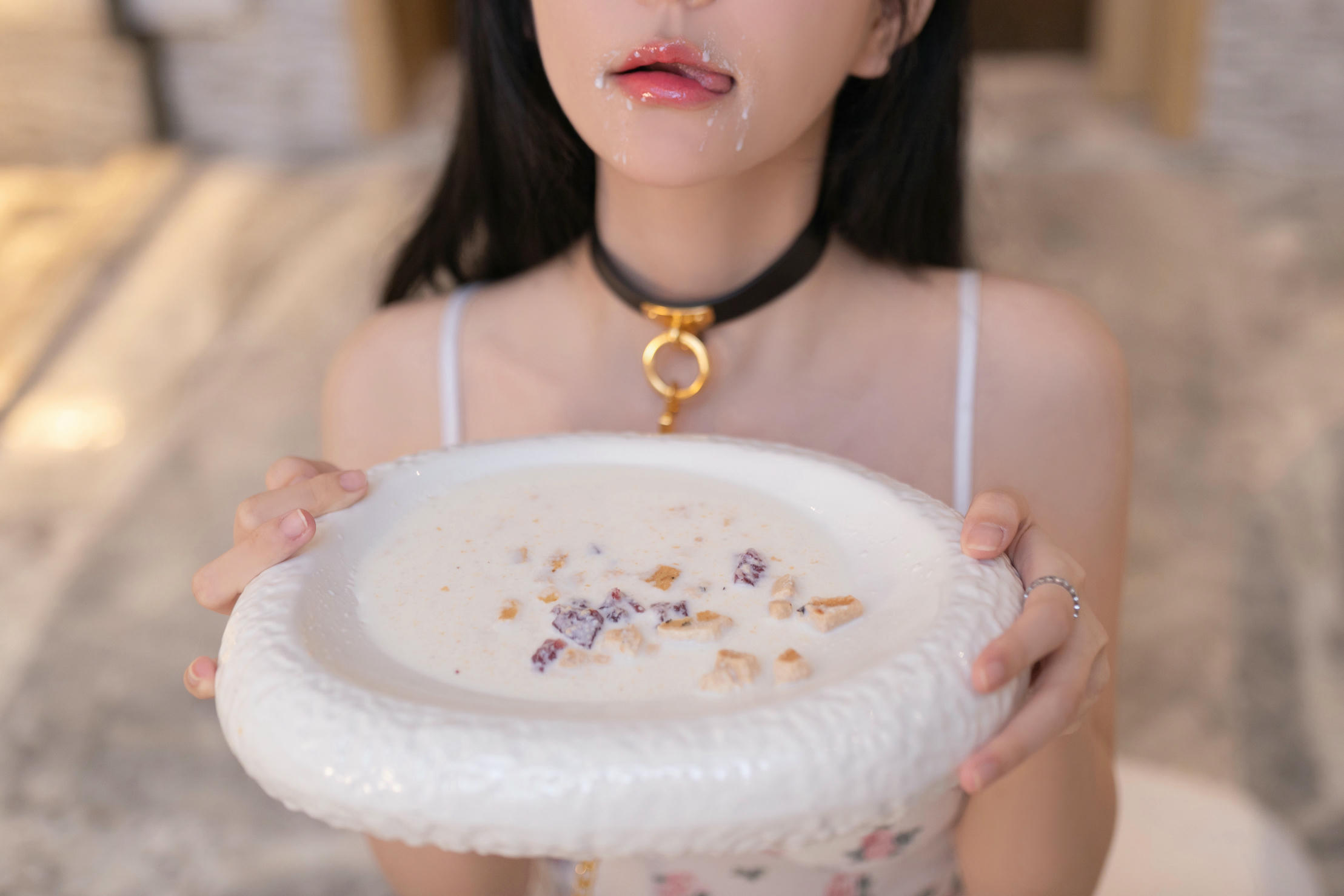 谢小蒽(幼幼) 白色花纹睡裙[100P+1.16G]_第1集
