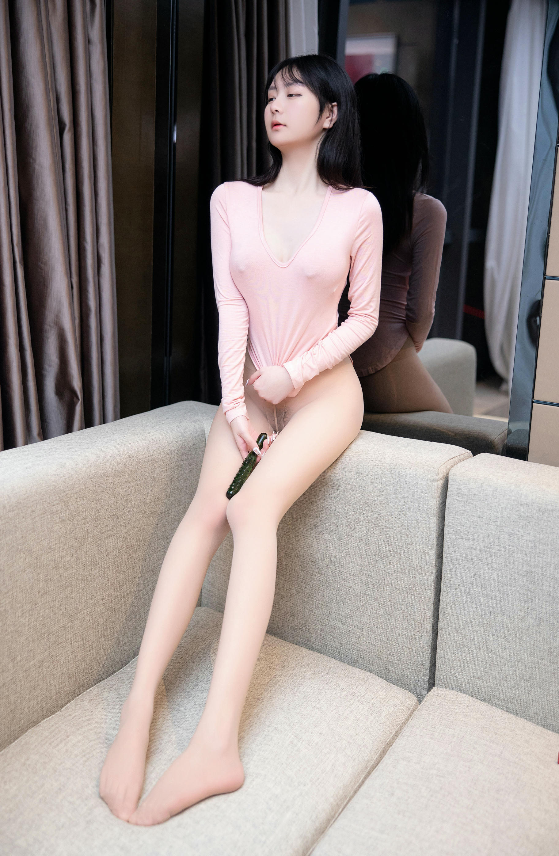 谢小蒽(幼幼) 粉色上衣[134P+2V／1.45GB]_第4集