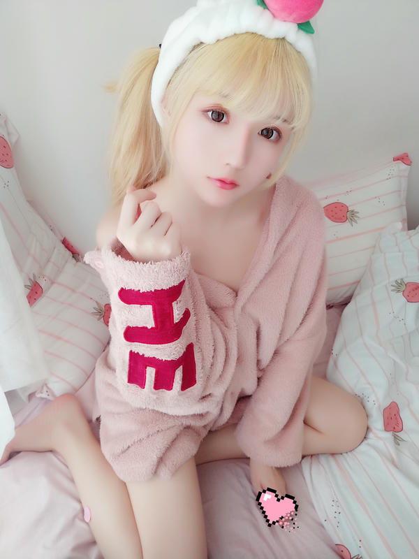 星之迟迟 - VOL.01 粉红泡泡包 [56P-56MB]-桃味KITTY（16P）_第1集
