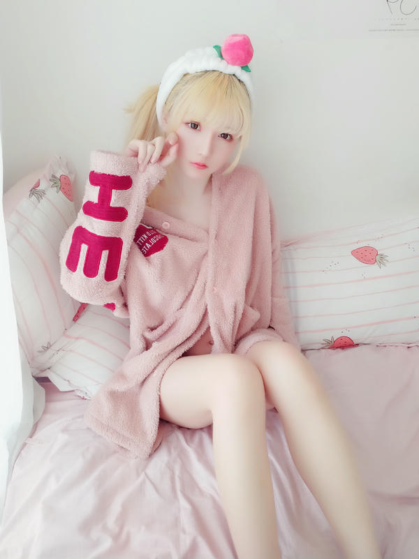 星之迟迟 - VOL.01 粉红泡泡包 [56P-56MB]-桃味KITTY（16P）_第1集