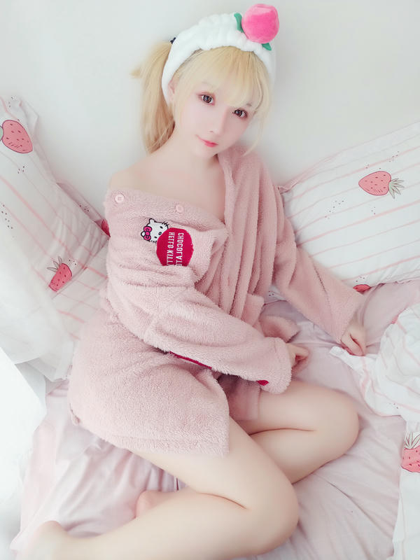 星之迟迟 - VOL.01 粉红泡泡包 [56P-56MB]-桃味KITTY（16P）_第1集