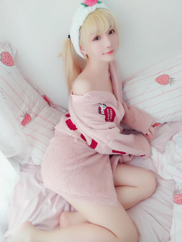 星之迟迟 - VOL.01 粉红泡泡包 [56P-56MB]-桃味KITTY（16P）_第1集