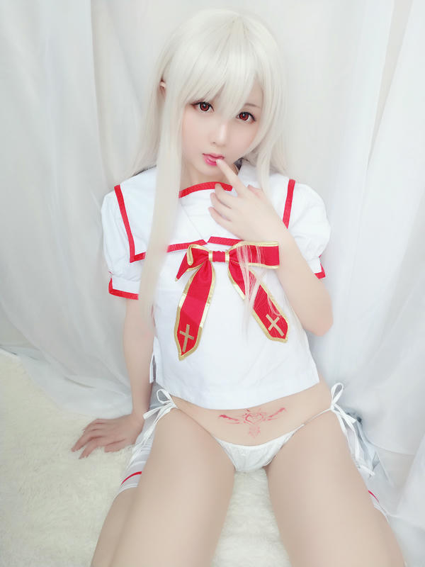 星之迟迟 - VOL.03 伊莉雅同人包 [60P-49MB]-伊莉雅制服（60P）_第2集