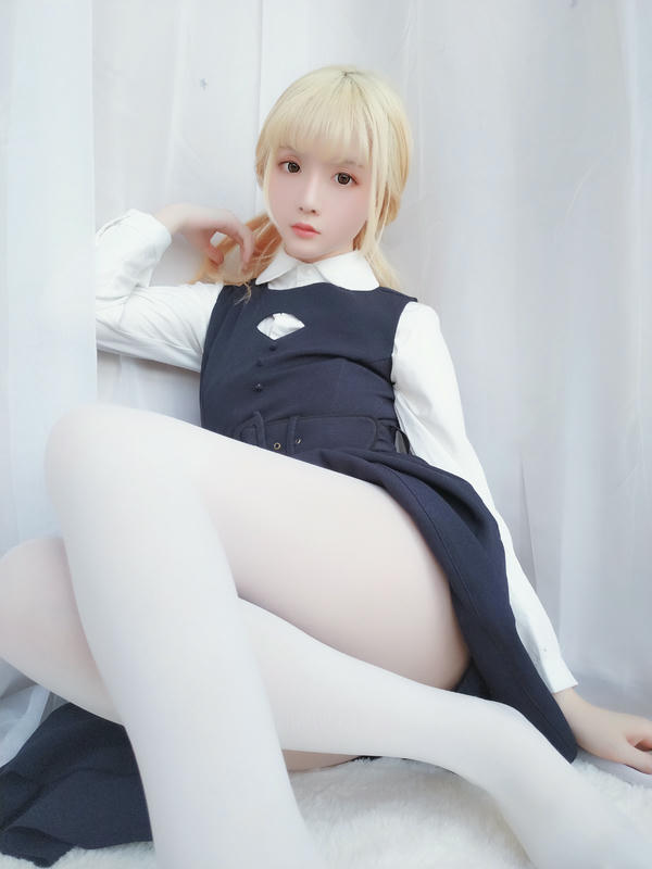 星之迟迟 - VOL.06 假日快乐包 [62P-54MB]-嫌弃脸大小姐（24P）_第1集