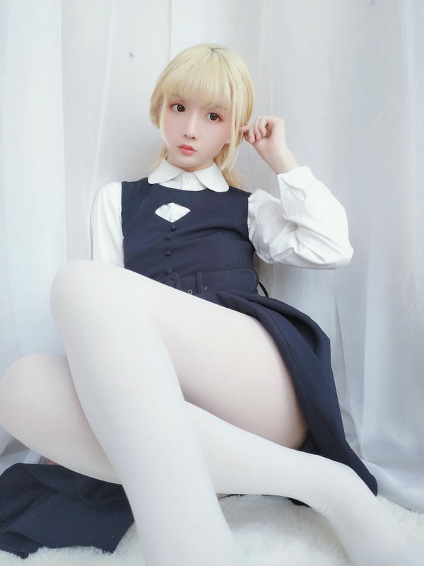 星之迟迟 - VOL.06 假日快乐包 [62P-54MB]-嫌弃脸大小姐（24P）_第1集