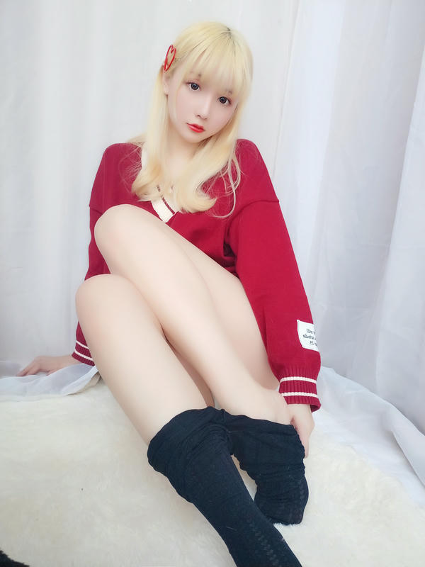 星之迟迟 - VOL.08 玫瑰月光包 [71P-63MB]-玫瑰味黑丝（26P）_第1集