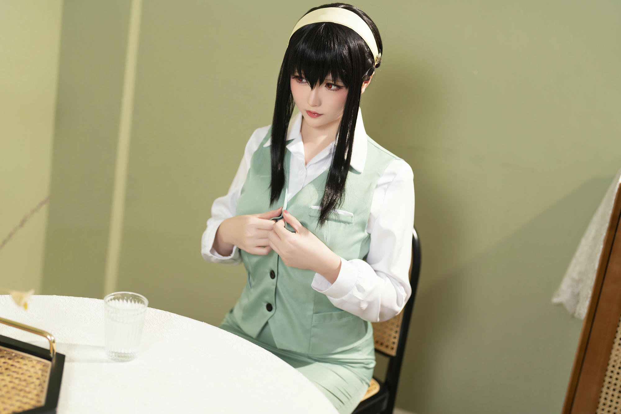 星之迟迟 NO.183 约尔-圣诞2 [71P 385MB]_第1集