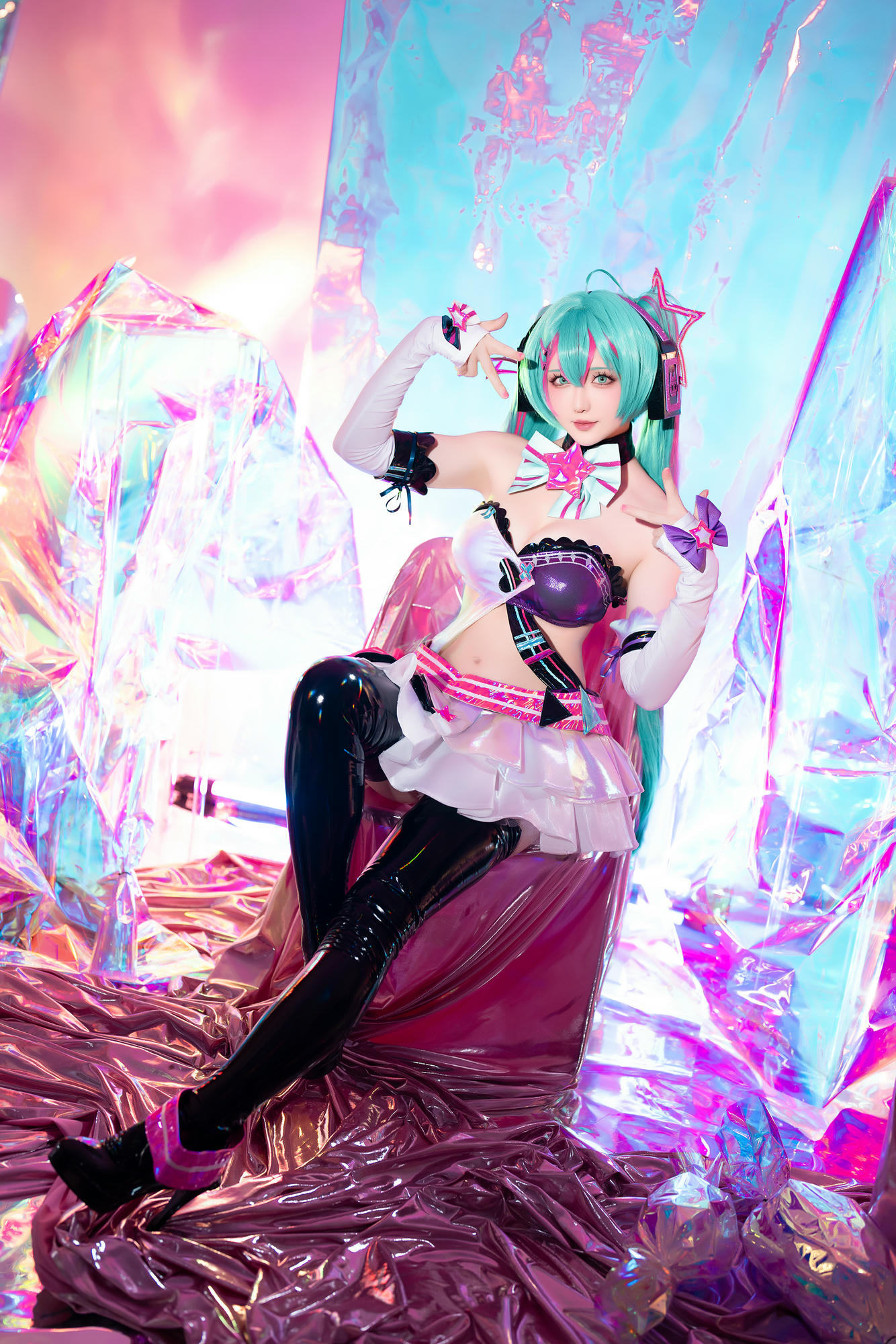 星之迟迟 NO.261 2024-7-B Miku初音未来 喵斯快跑 [73P1V 2.23GB]_第1集