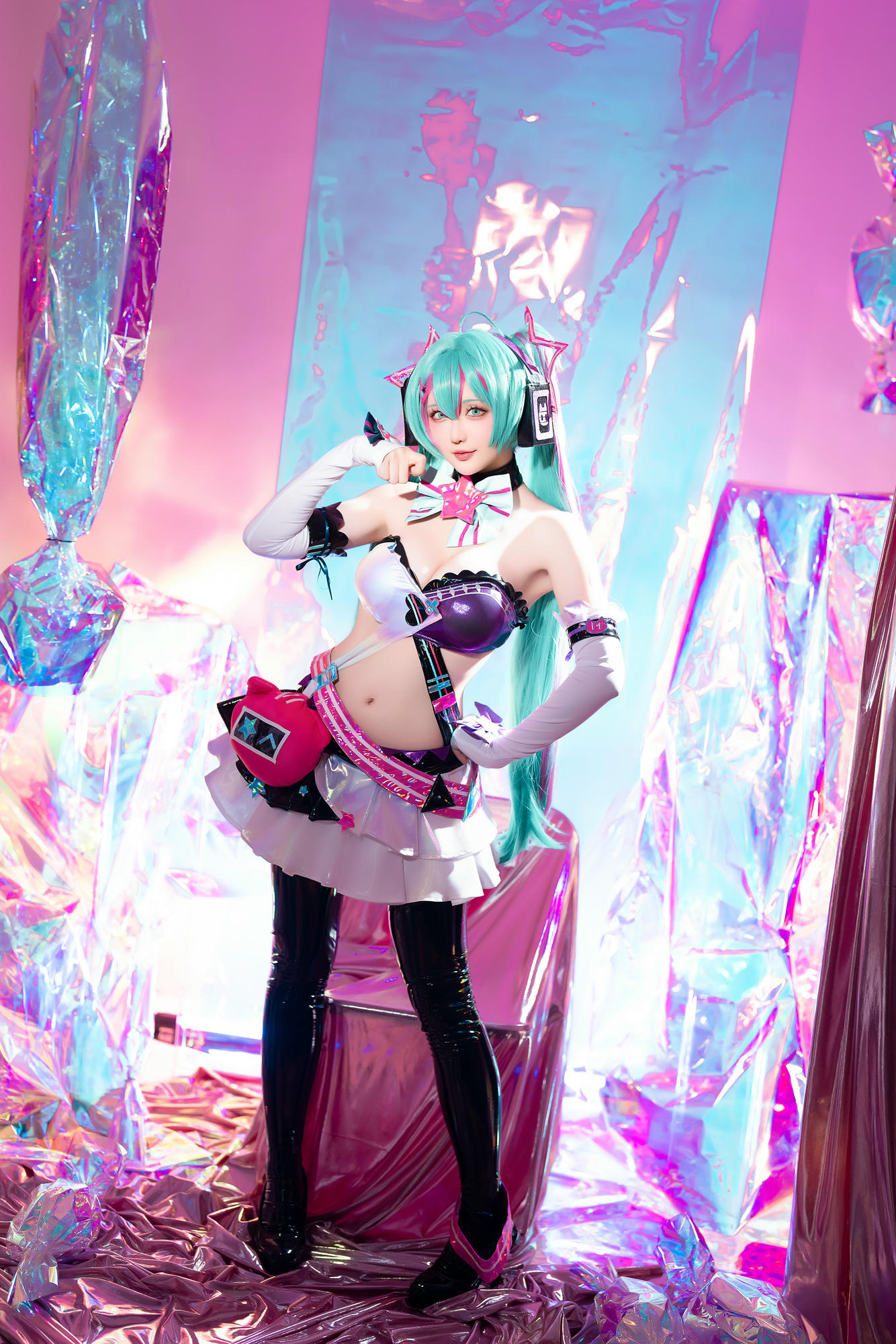 星之迟迟 NO.261 2024-7-B Miku初音未来 喵斯快跑 [73P1V 2.23GB]_第1集