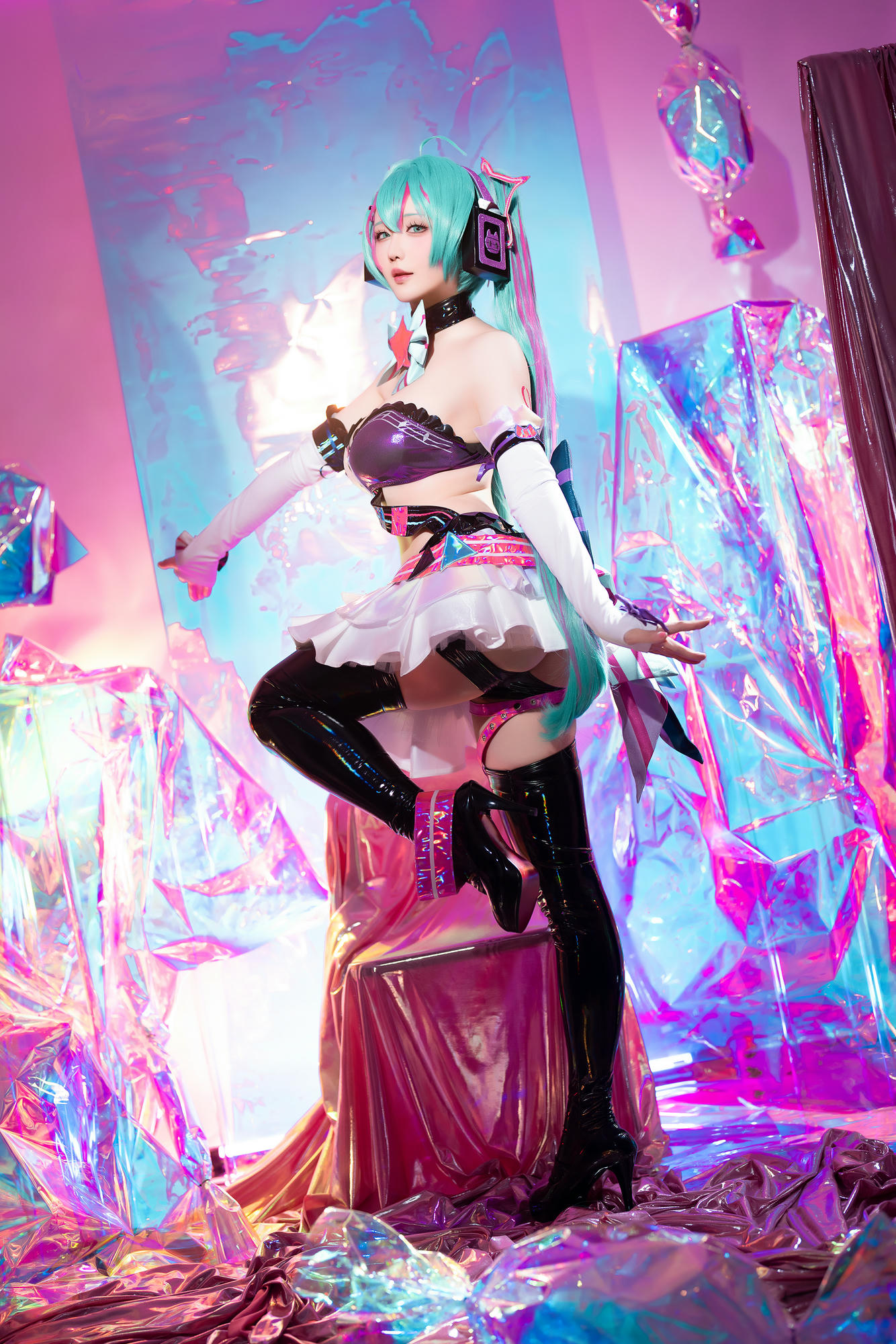 星之迟迟 NO.261 2024-7-B Miku初音未来 喵斯快跑 [73P1V 2.23GB]_第3集