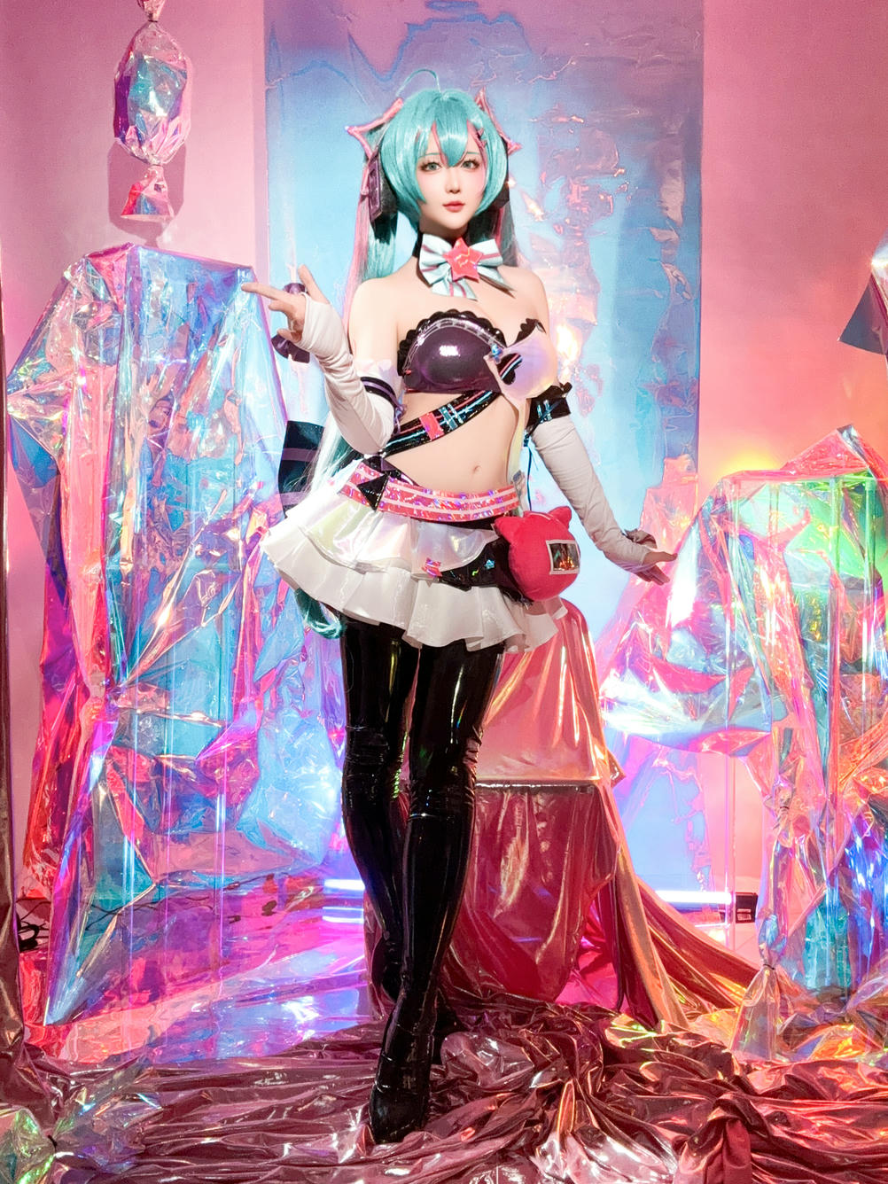 星之迟迟 NO.261 2024-7-B Miku初音未来 喵斯快跑 [73P1V 2.23GB]_第4集