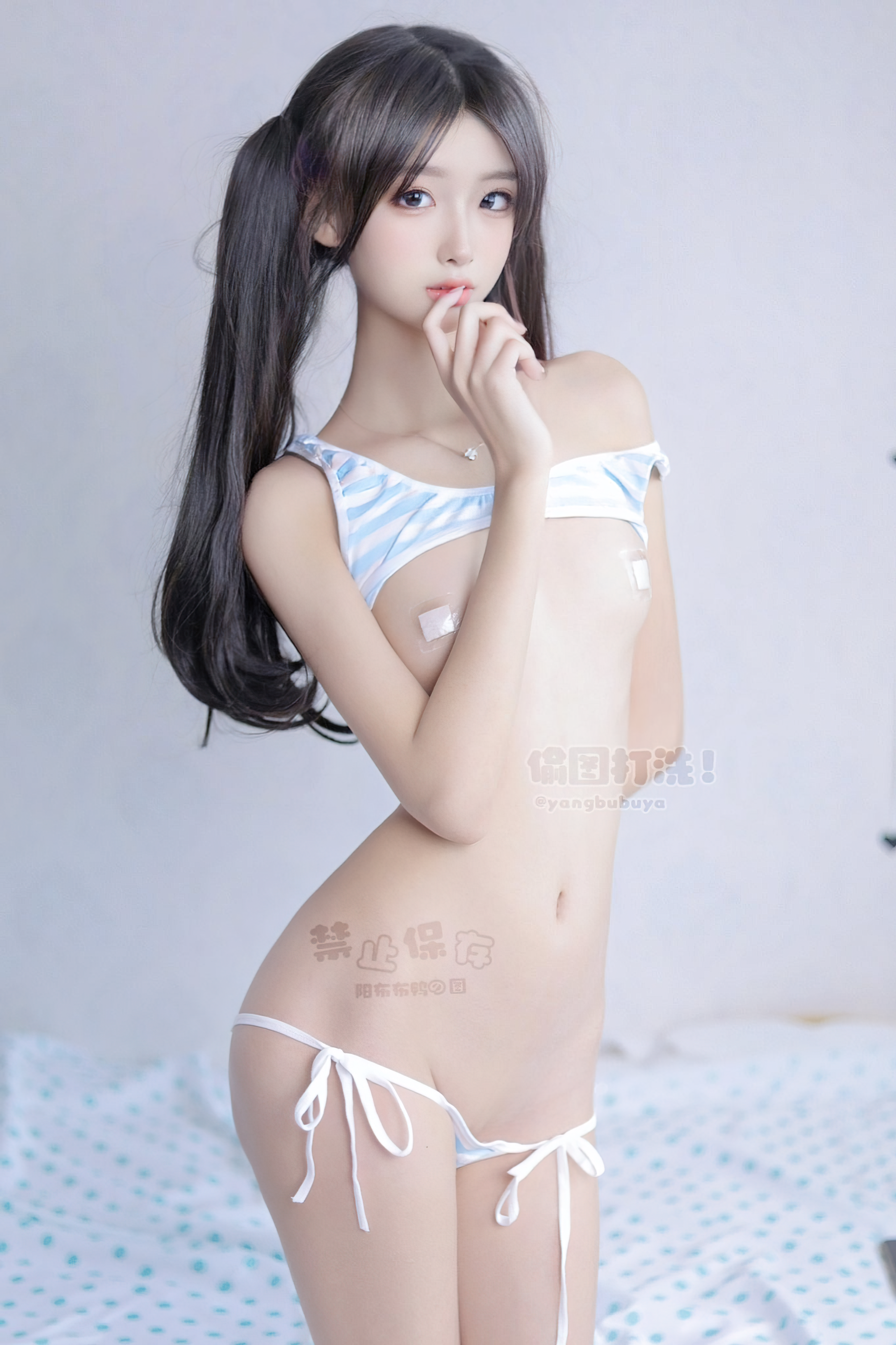 阳布布鸭 - NO.05 条纹泳装 [13P-386MB]_第1集
