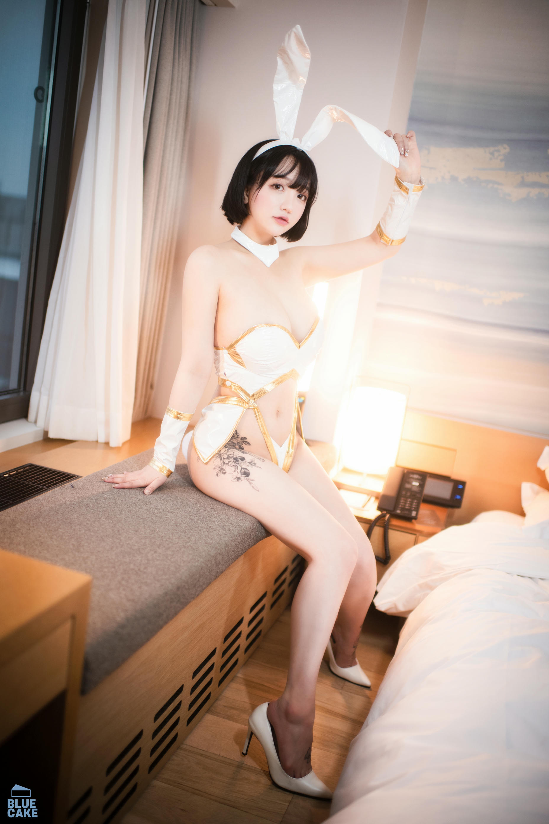 韩国模特孙乐乐-[BLUECAKE] Vol.0017 Son Ye-Eun (손예은) BunnyLuXXX [104P 929MB]_第1集