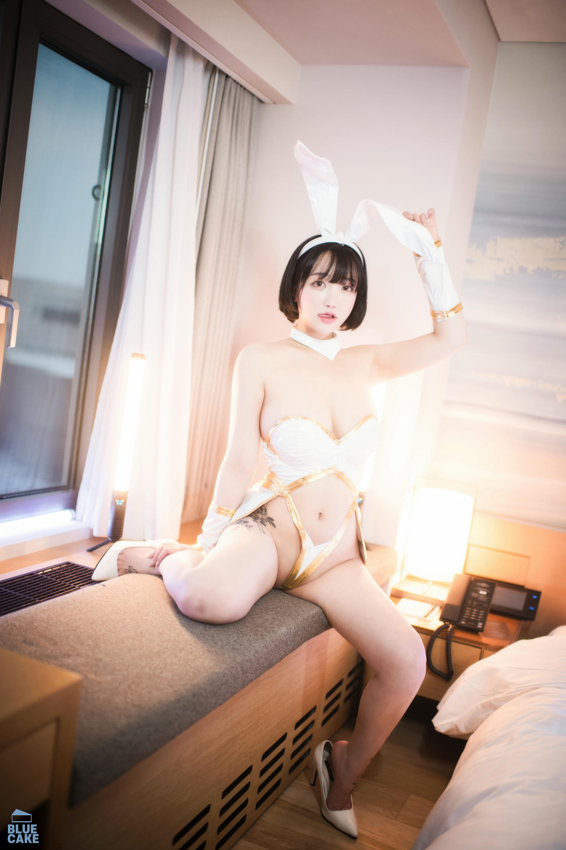 韩国模特孙乐乐-[BLUECAKE] Vol.0017 Son Ye-Eun (손예은) BunnyLuXXX [104P 929MB]_第1集