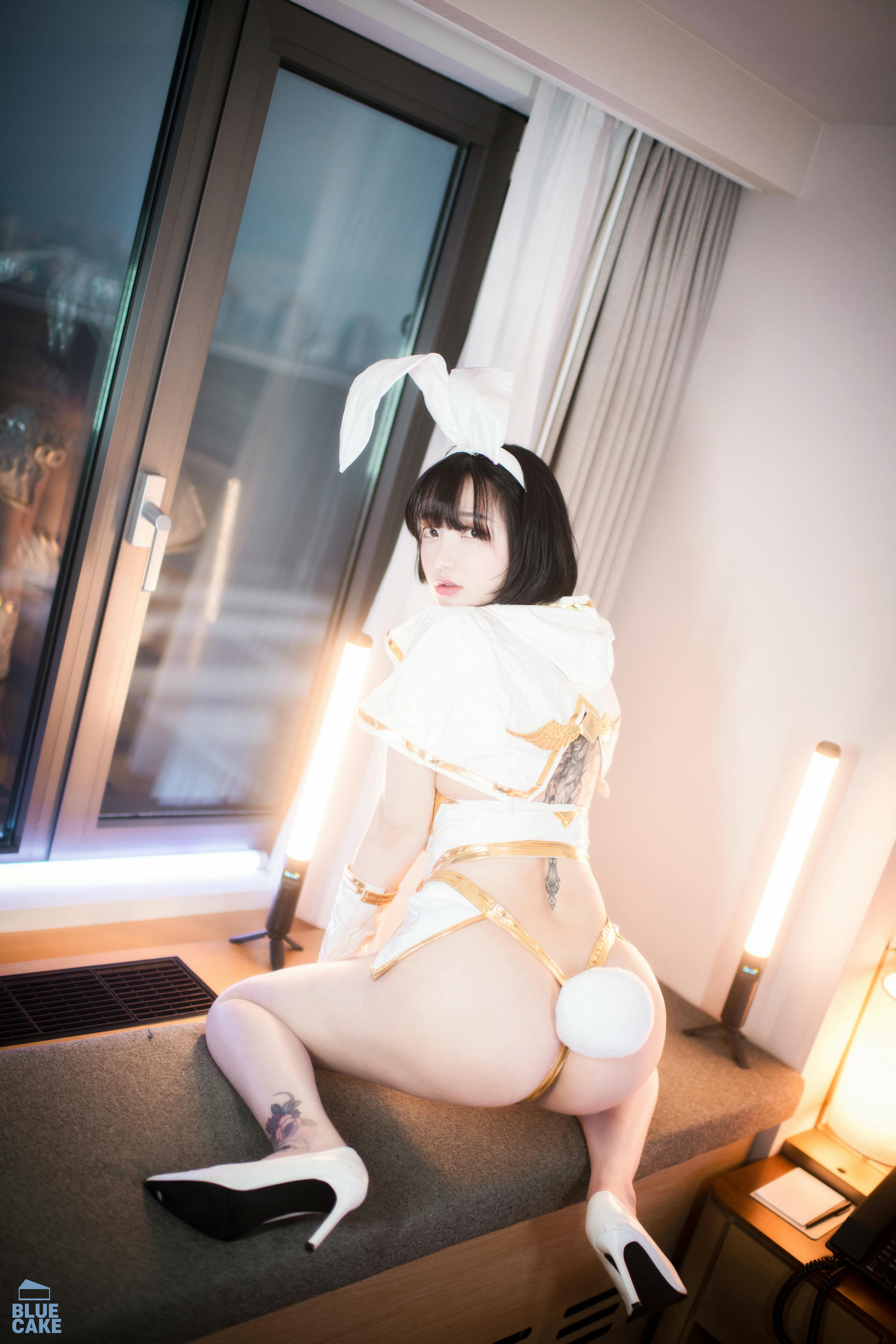 韩国模特孙乐乐-[BLUECAKE] Vol.0017 Son Ye-Eun (손예은) BunnyLuXXX [104P 929MB]_第1集