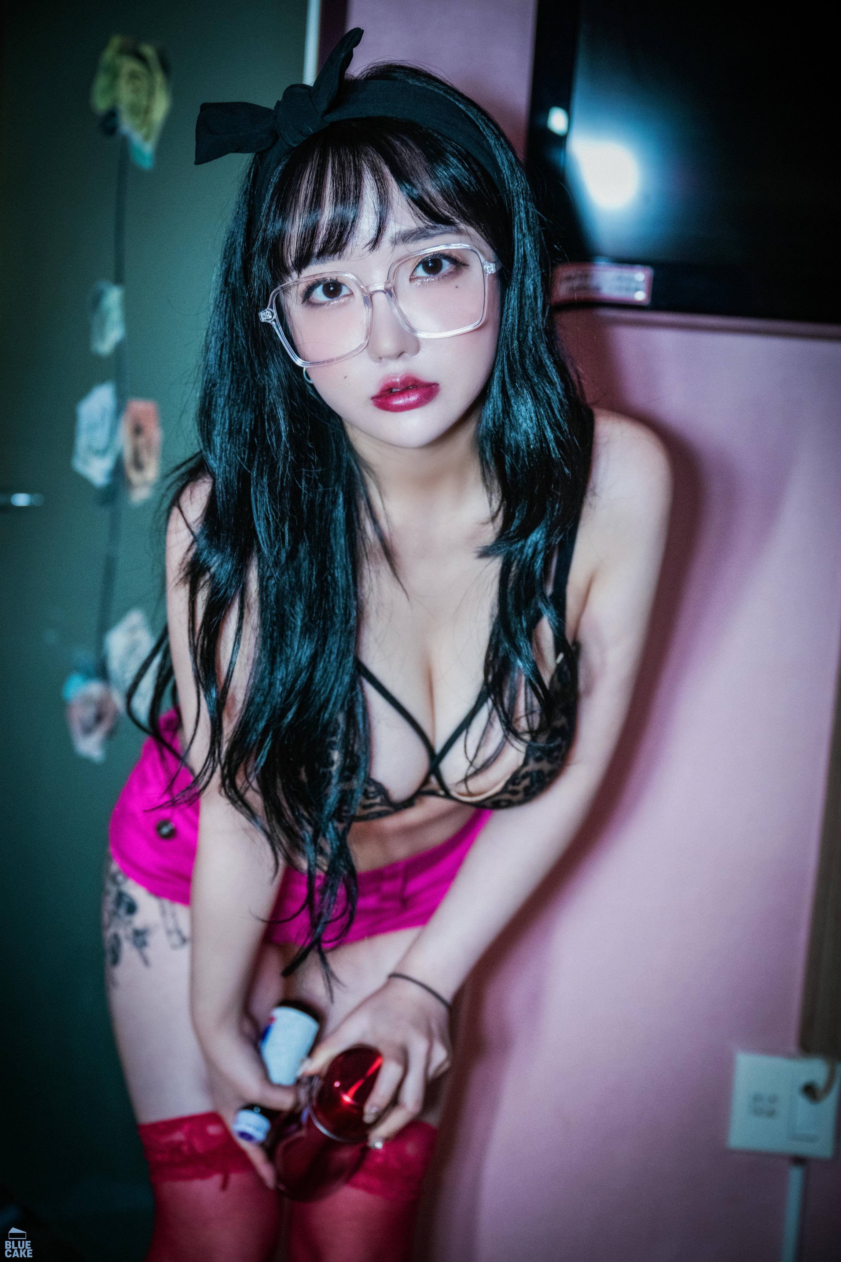 韩国模特孙乐乐-112_BLUECAKE Son Ye-Eun (손예은) Nude No Panty [117P 3.77GB]_第4集