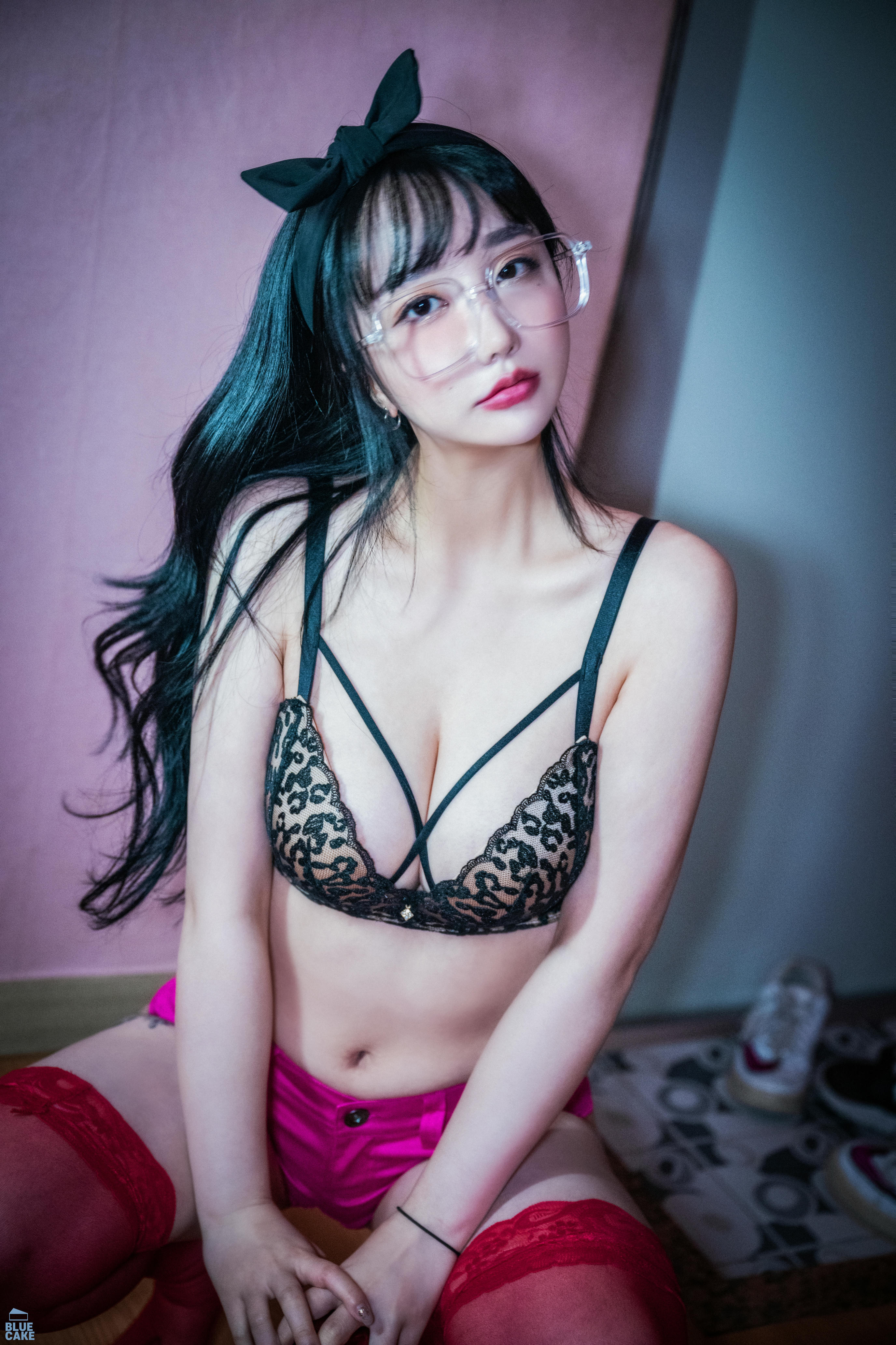 韩国模特孙乐乐-114_BLUECAKE YeEun Nude No Panty full++ [228P 8.02GB]_第4集