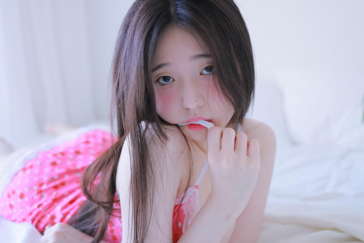 李妍宇-Yeon Woo NO.010 (연우) Cherry Candy [125P+5V／2.53GB]_第6集